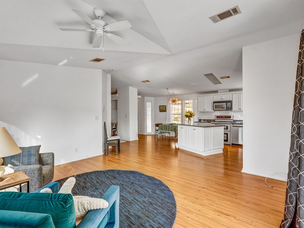 620 57th Avenue W, Lot J3, Bradenton, Florida 34207, 2 Bedrooms Bedrooms, ,2 BathroomsBathrooms,55-Plus Mobile Home,For Sale,57th Avenue W, Lot J3,4283