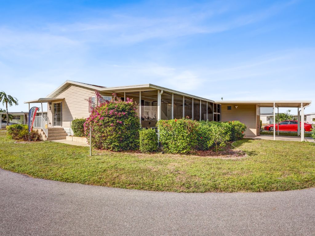 620 57th Avenue W, Lot J3, Bradenton, Florida 34207, 2 Bedrooms Bedrooms, ,2 BathroomsBathrooms,55-Plus Mobile Home,For Sale,57th Avenue W, Lot J3,4283