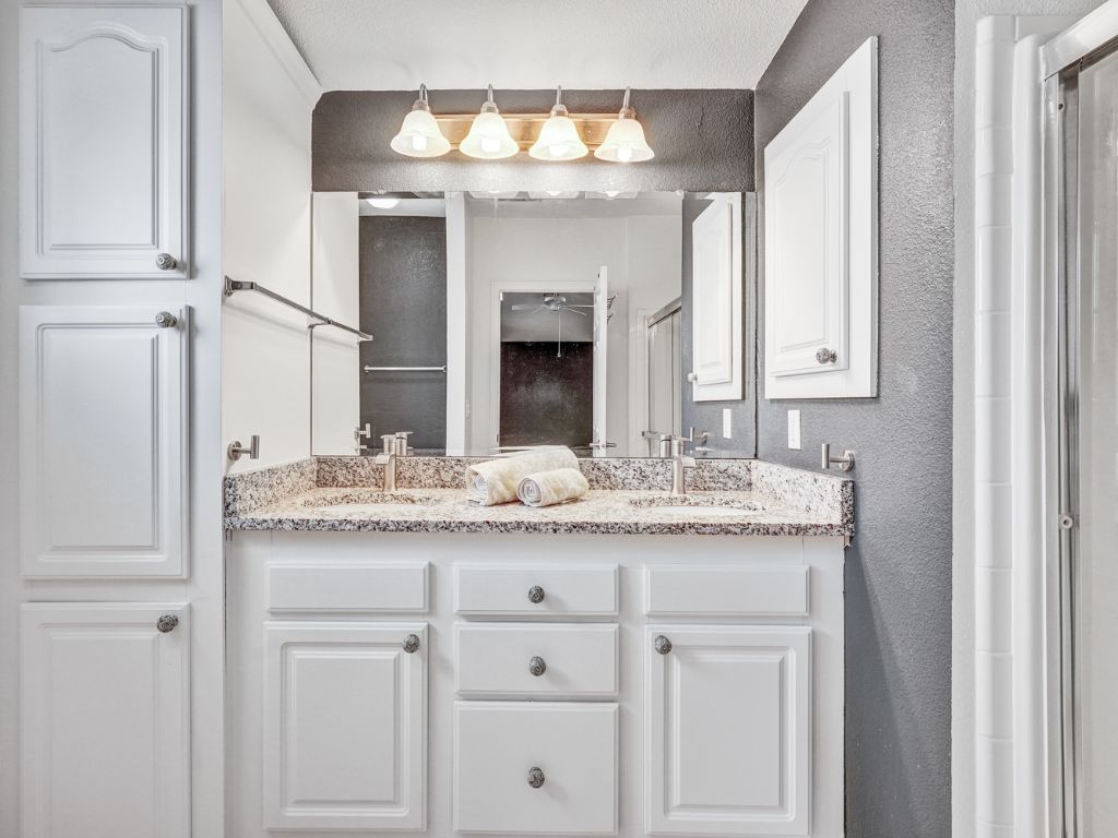 620 57th Avenue W, Lot J3, Bradenton, Florida 34207, 2 Bedrooms Bedrooms, ,2 BathroomsBathrooms,55-Plus Mobile Home,For Sale,57th Avenue W, Lot J3,4283