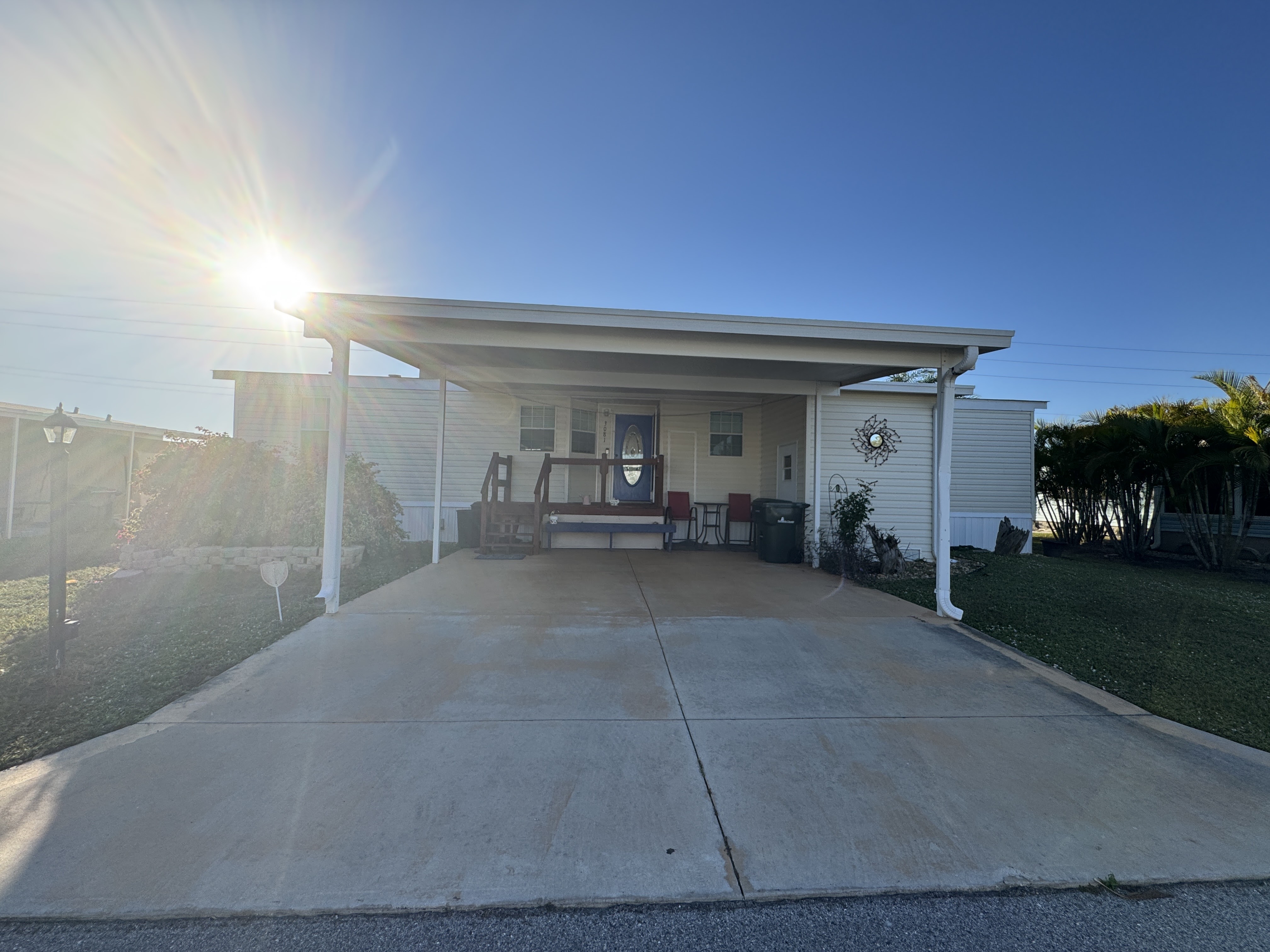 3081 Bay Oaks Dr, Sarasota, Florida 34234, 2 Bedrooms Bedrooms, ,2 BathroomsBathrooms,55-Plus Mobile Home,For Sale,Bay Oaks Dr,4284