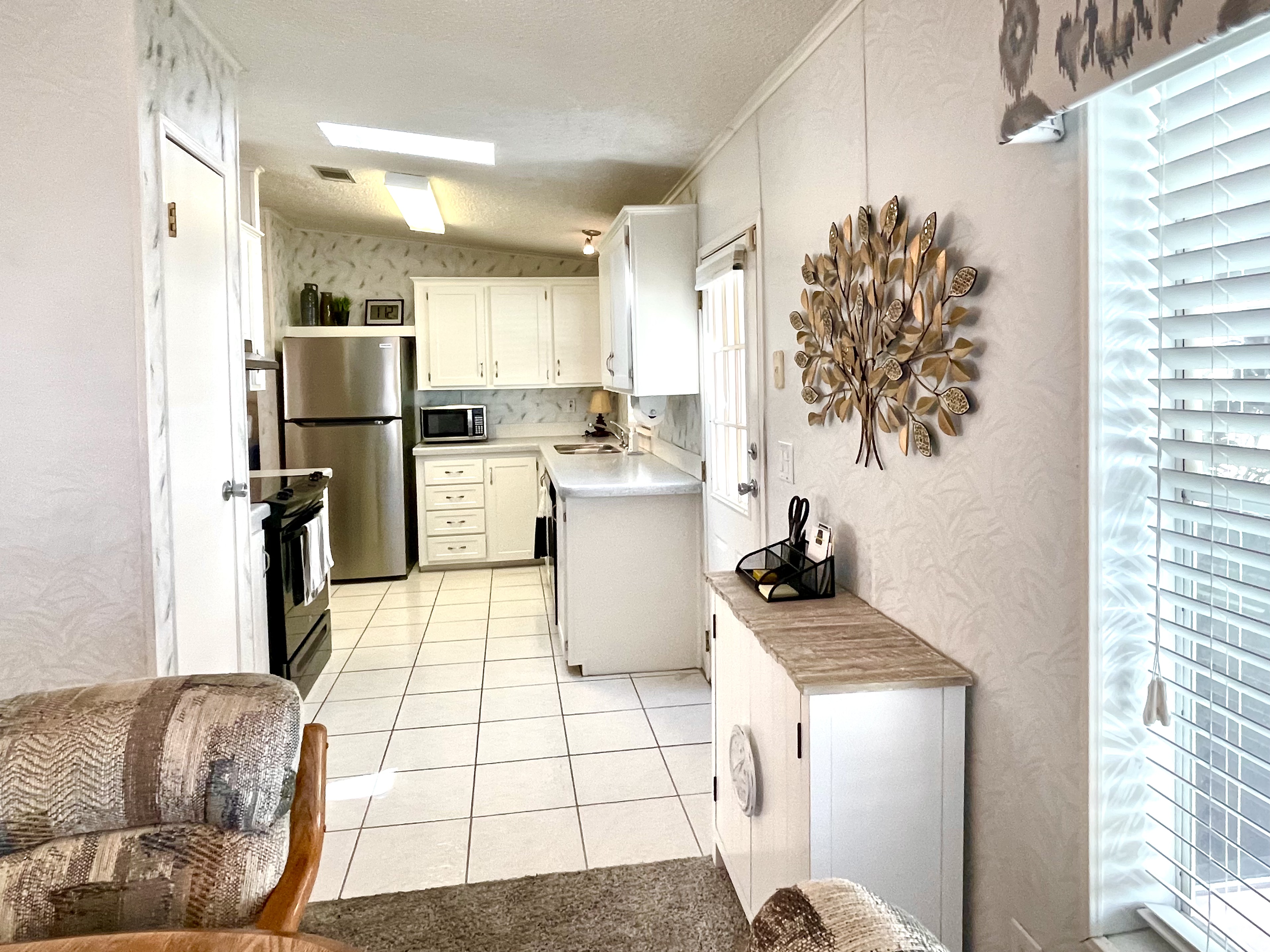 8607 27th Avenue E, Palmetto, Florida 34221, 2 Bedrooms Bedrooms, ,2 BathroomsBathrooms,55-Plus Mobile Home,For Sale,27th Avenue E,4290