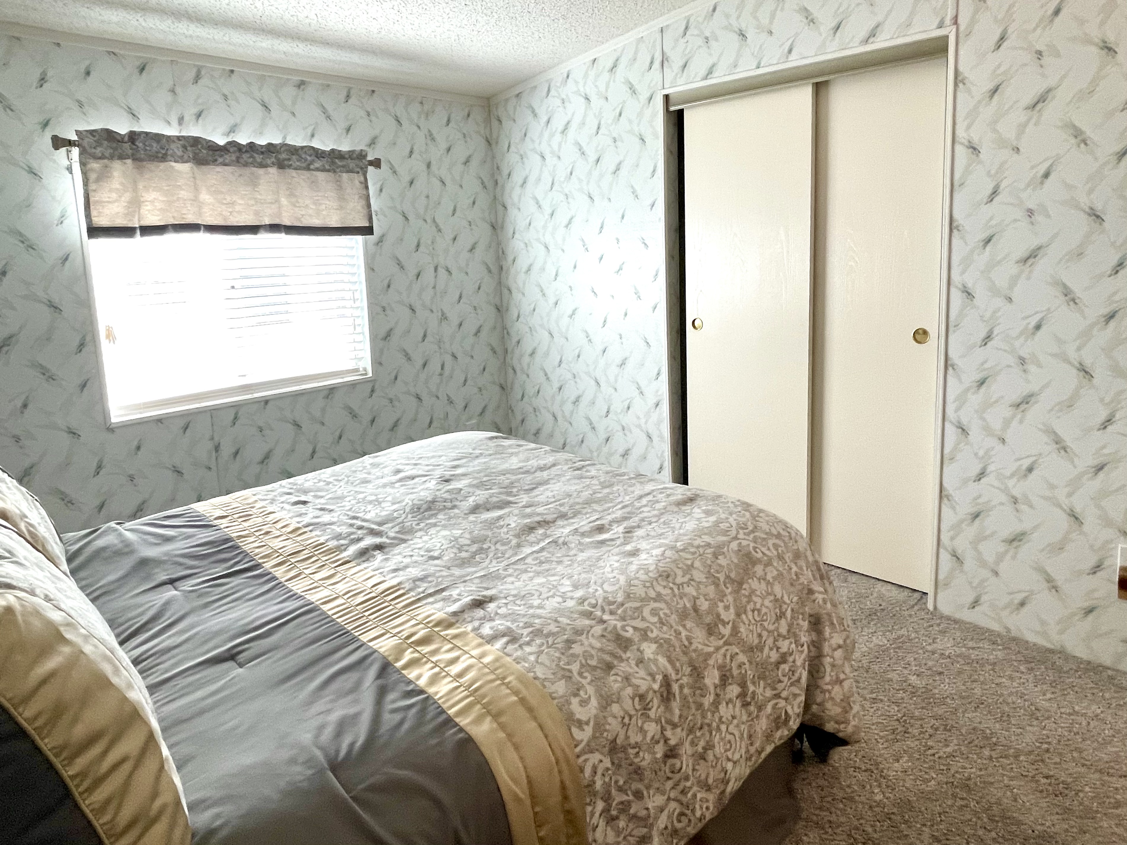 8607 27th Avenue E, Palmetto, Florida 34221, 2 Bedrooms Bedrooms, ,2 BathroomsBathrooms,55-Plus Mobile Home,For Sale,27th Avenue E,4290