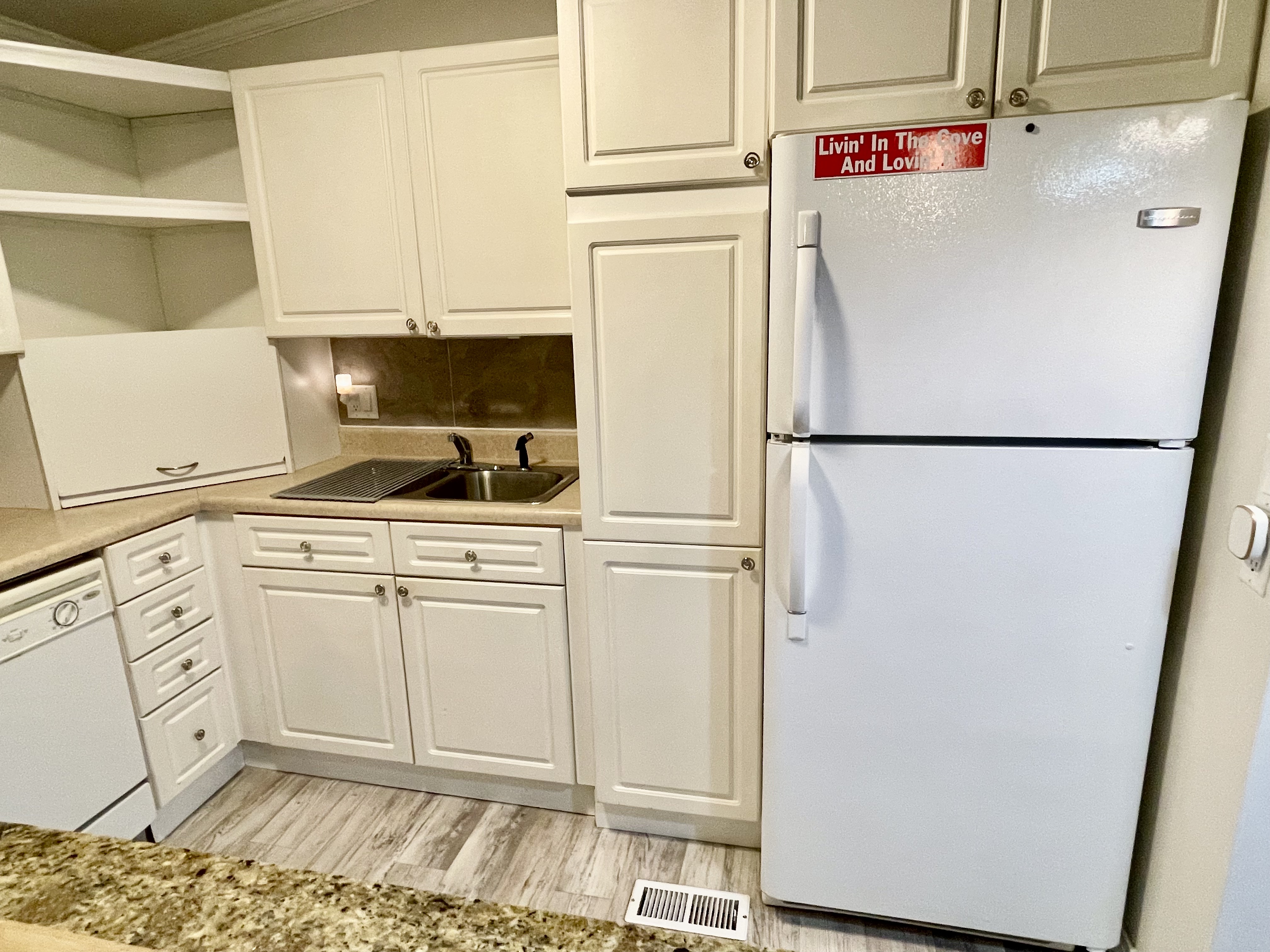 8304 Desoto Drive, Ellenton, Florida 34222, 3 Bedrooms Bedrooms, ,2.5 BathroomsBathrooms,55-Plus Mobile Home,For Sale,Desoto Drive,4294