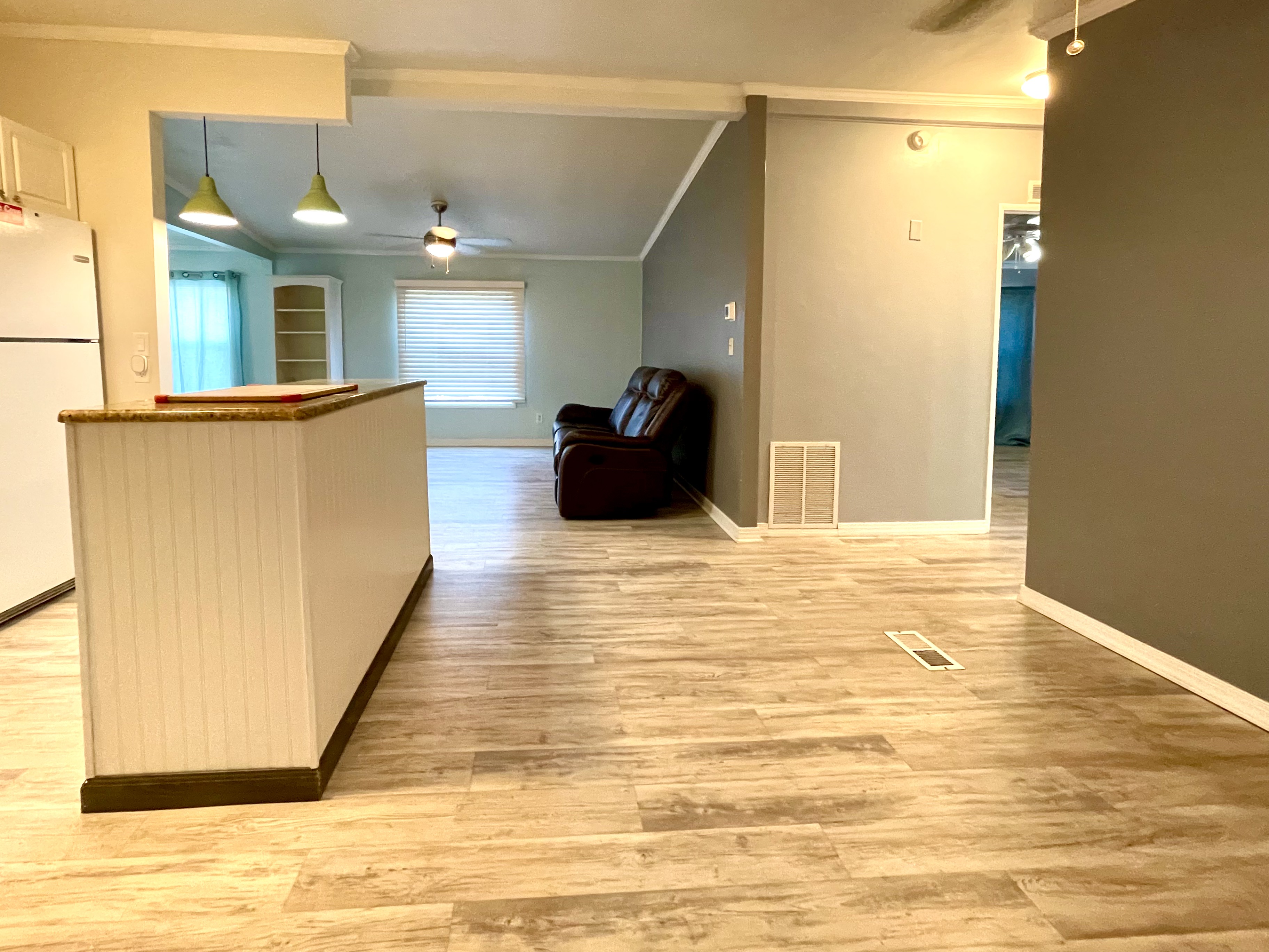 8304 Desoto Drive, Ellenton, Florida 34222, 3 Bedrooms Bedrooms, ,2.5 BathroomsBathrooms,55-Plus Mobile Home,For Sale,Desoto Drive,4294