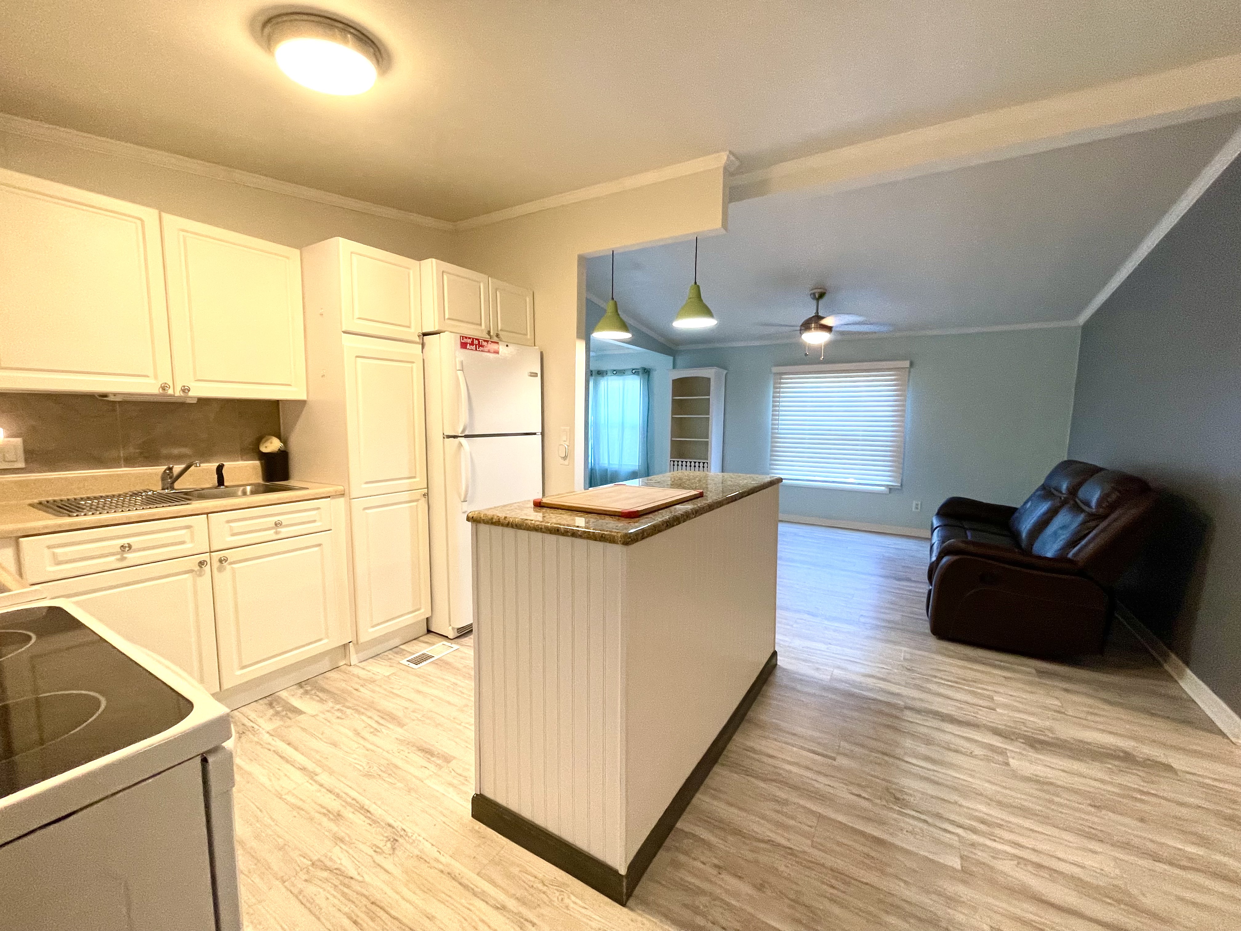 8304 Desoto Drive, Ellenton, Florida 34222, 3 Bedrooms Bedrooms, ,2.5 BathroomsBathrooms,55-Plus Mobile Home,For Sale,Desoto Drive,4294