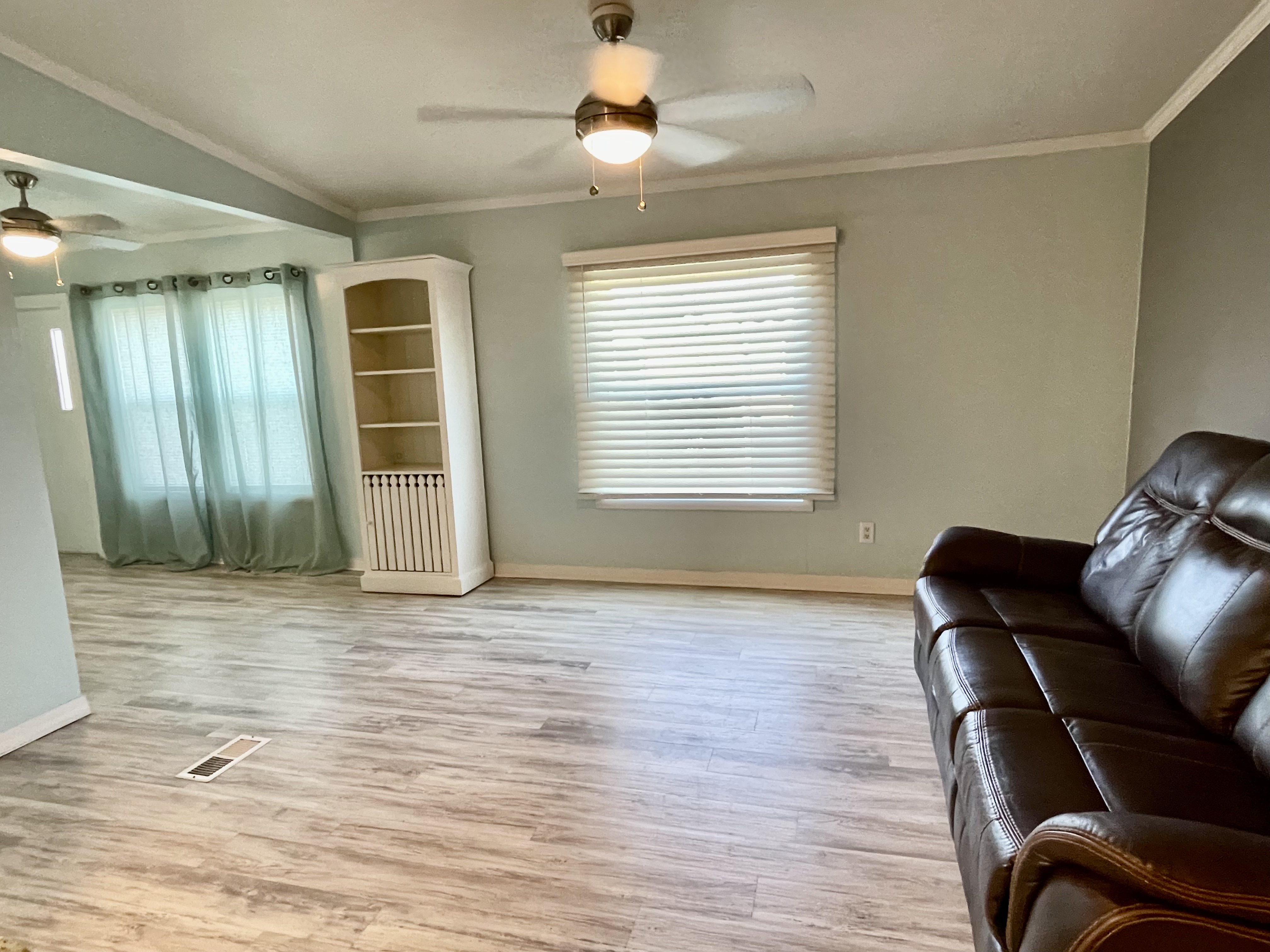 8304 Desoto Drive, Ellenton, Florida 34222, 3 Bedrooms Bedrooms, ,2.5 BathroomsBathrooms,55-Plus Mobile Home,For Sale,Desoto Drive,4294
