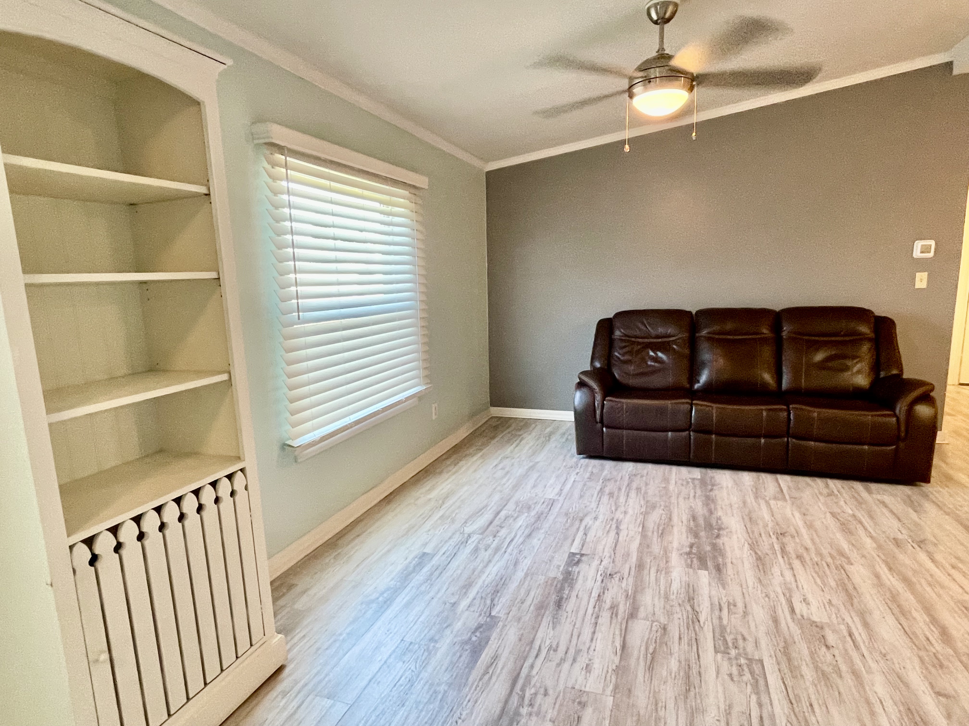 8304 Desoto Drive, Ellenton, Florida 34222, 3 Bedrooms Bedrooms, ,2.5 BathroomsBathrooms,55-Plus Mobile Home,For Sale,Desoto Drive,4294