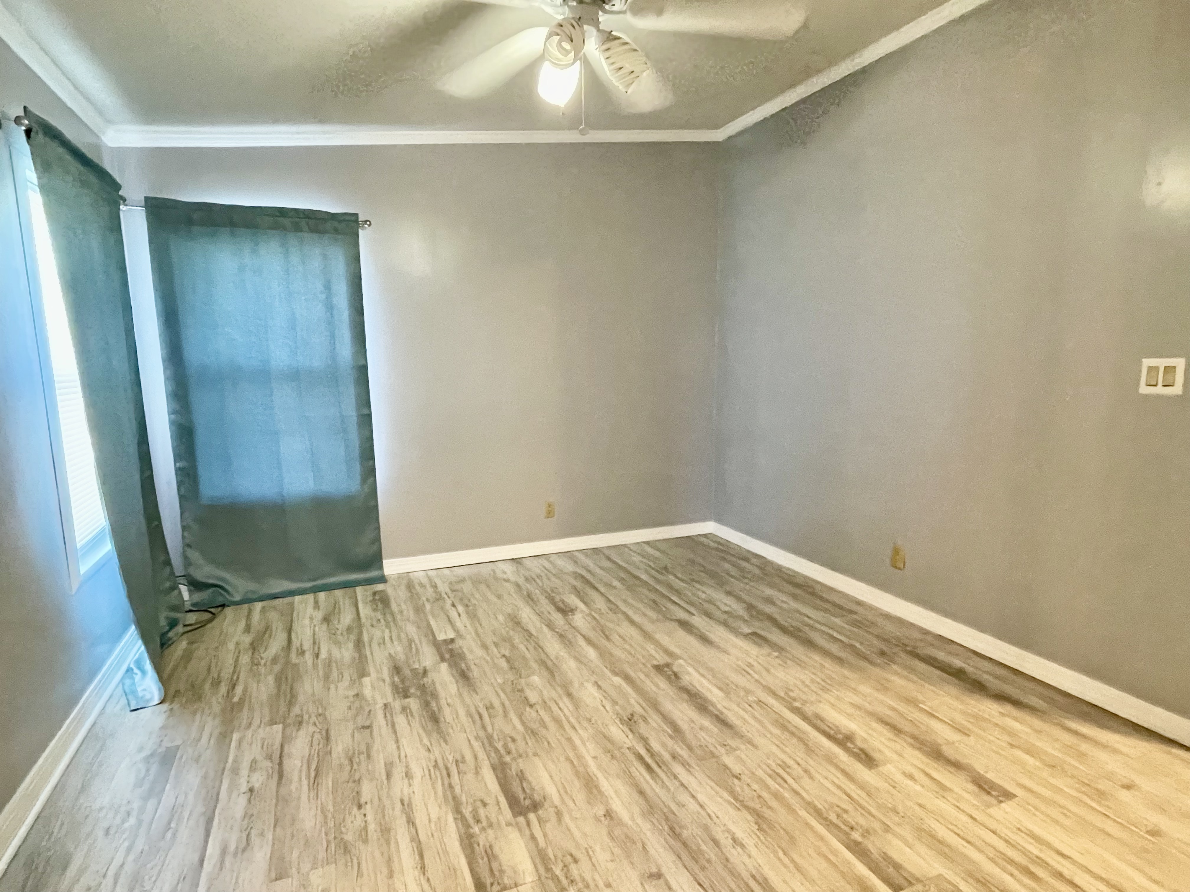 8304 Desoto Drive, Ellenton, Florida 34222, 3 Bedrooms Bedrooms, ,2.5 BathroomsBathrooms,55-Plus Mobile Home,For Sale,Desoto Drive,4294