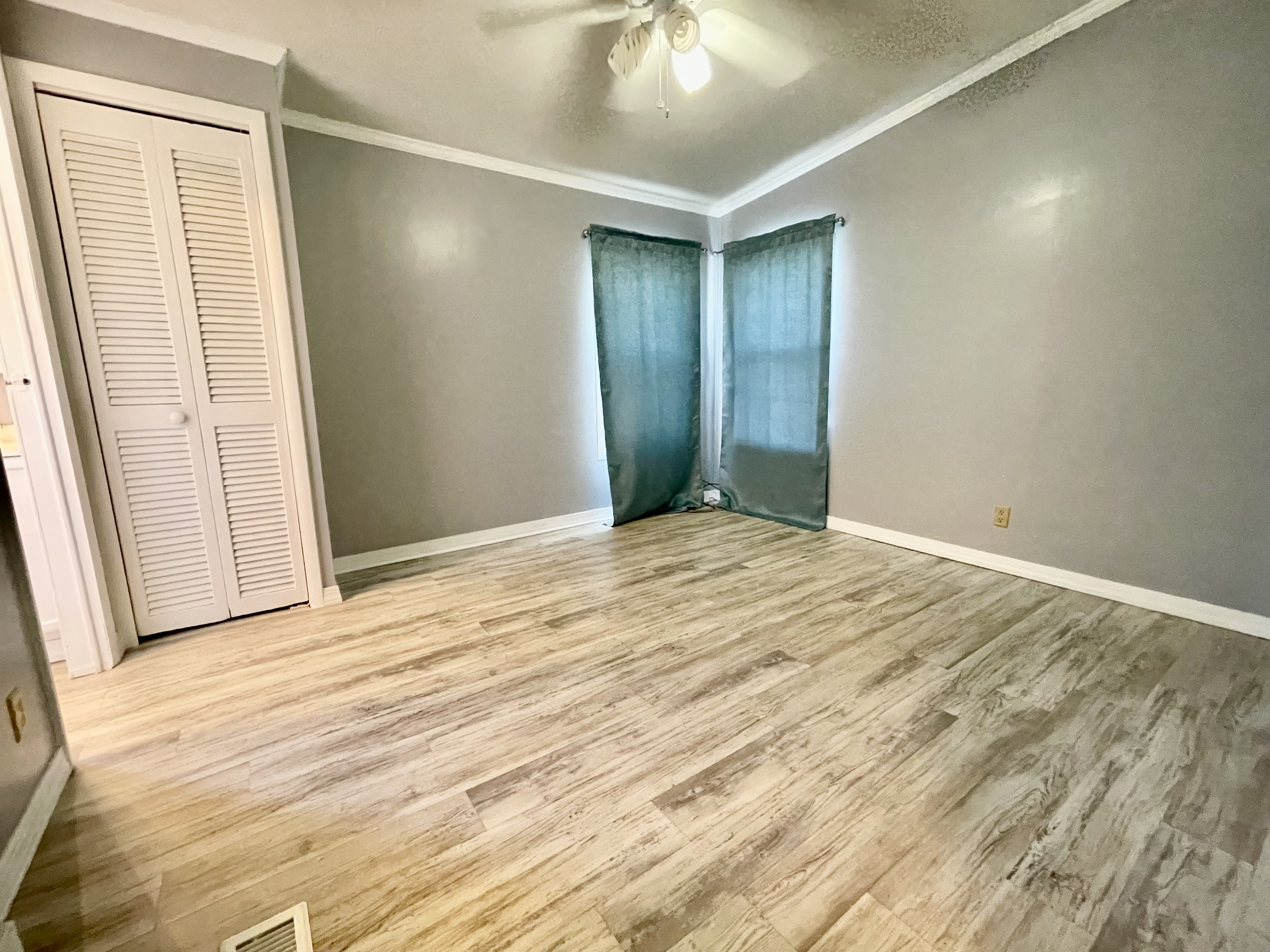 8304 Desoto Drive, Ellenton, Florida 34222, 3 Bedrooms Bedrooms, ,2.5 BathroomsBathrooms,55-Plus Mobile Home,For Sale,Desoto Drive,4294