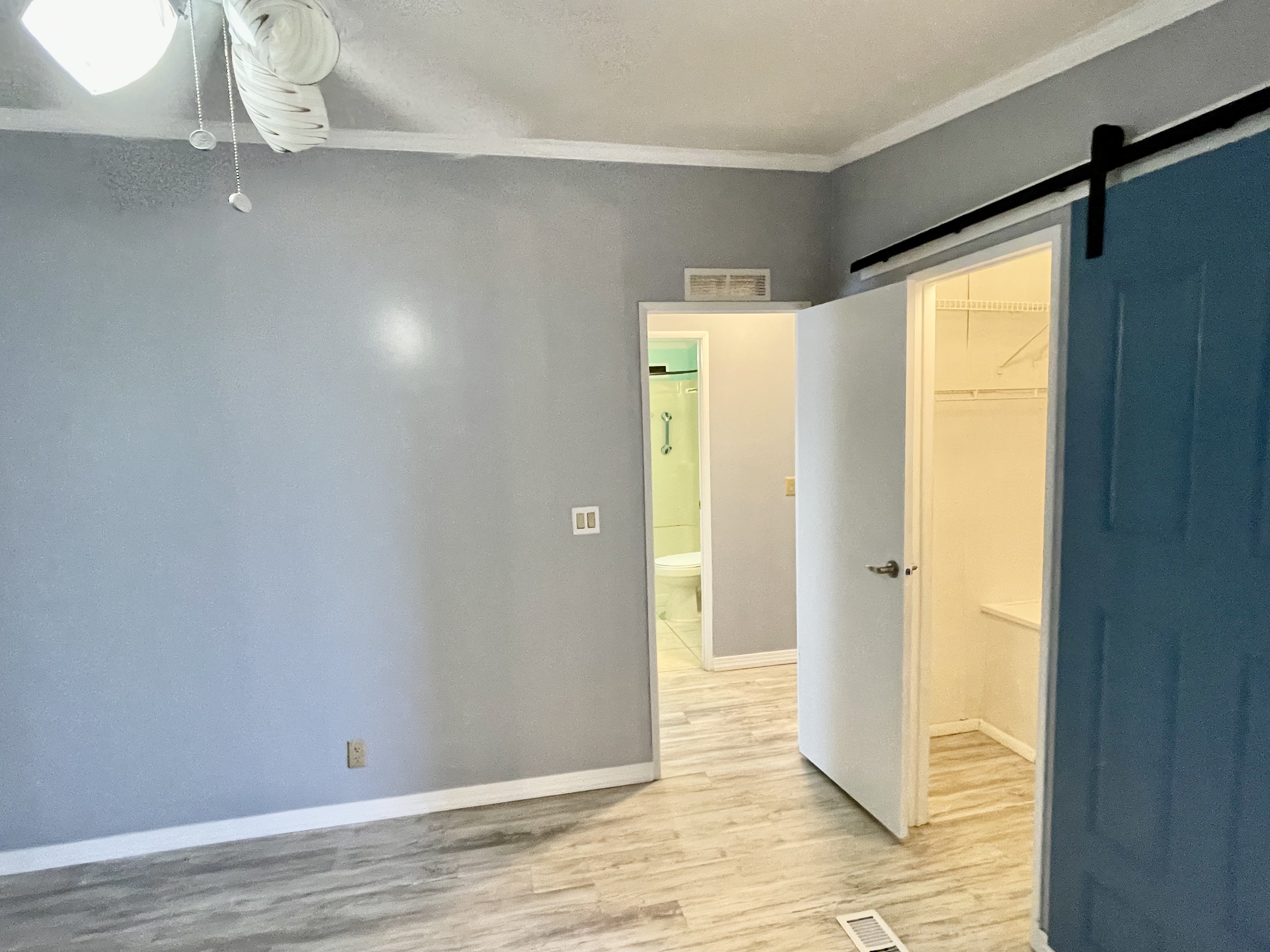 8304 Desoto Drive, Ellenton, Florida 34222, 3 Bedrooms Bedrooms, ,2.5 BathroomsBathrooms,55-Plus Mobile Home,For Sale,Desoto Drive,4294