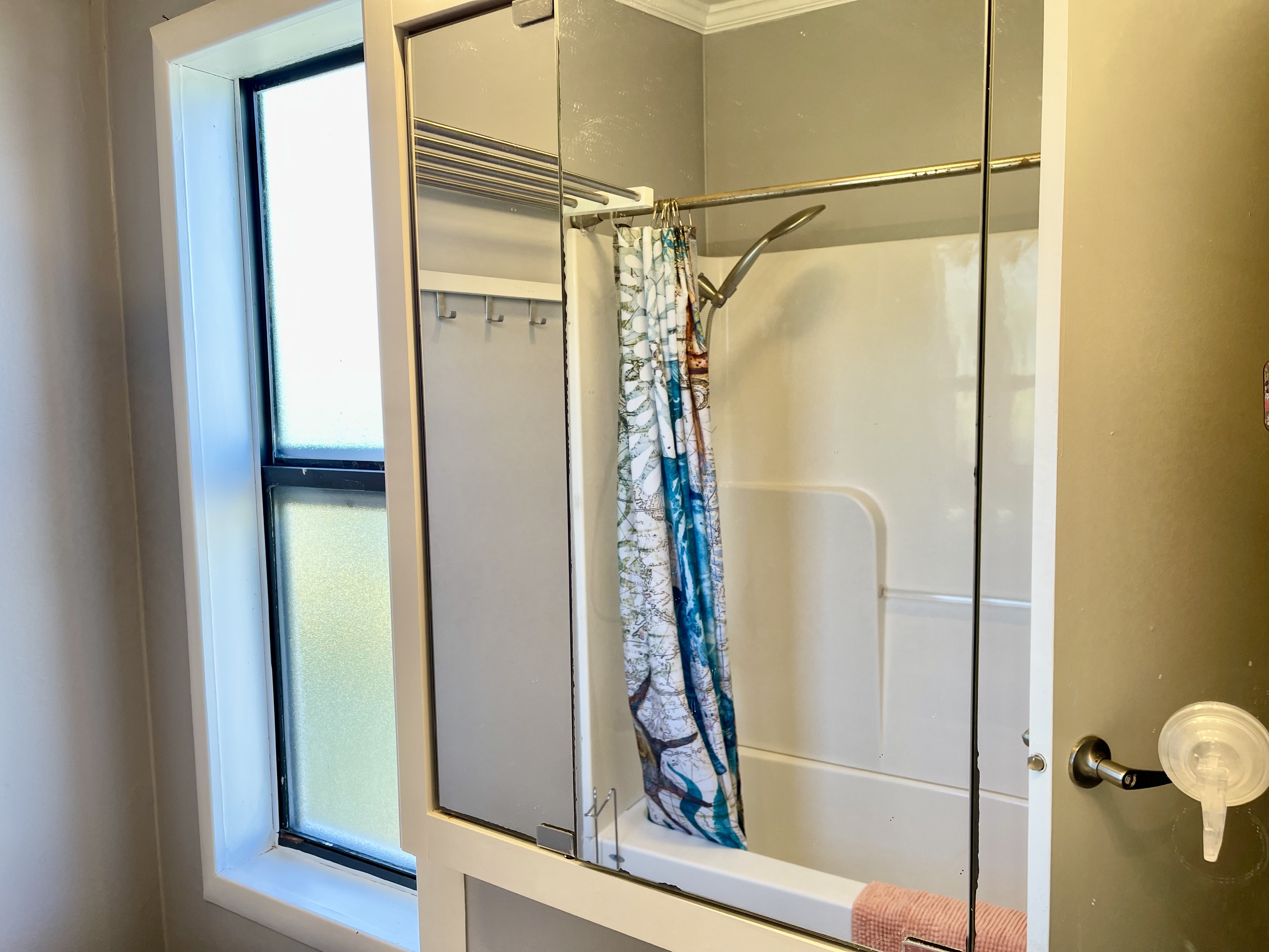 8304 Desoto Drive, Ellenton, Florida 34222, 3 Bedrooms Bedrooms, ,2.5 BathroomsBathrooms,55-Plus Mobile Home,For Sale,Desoto Drive,4294