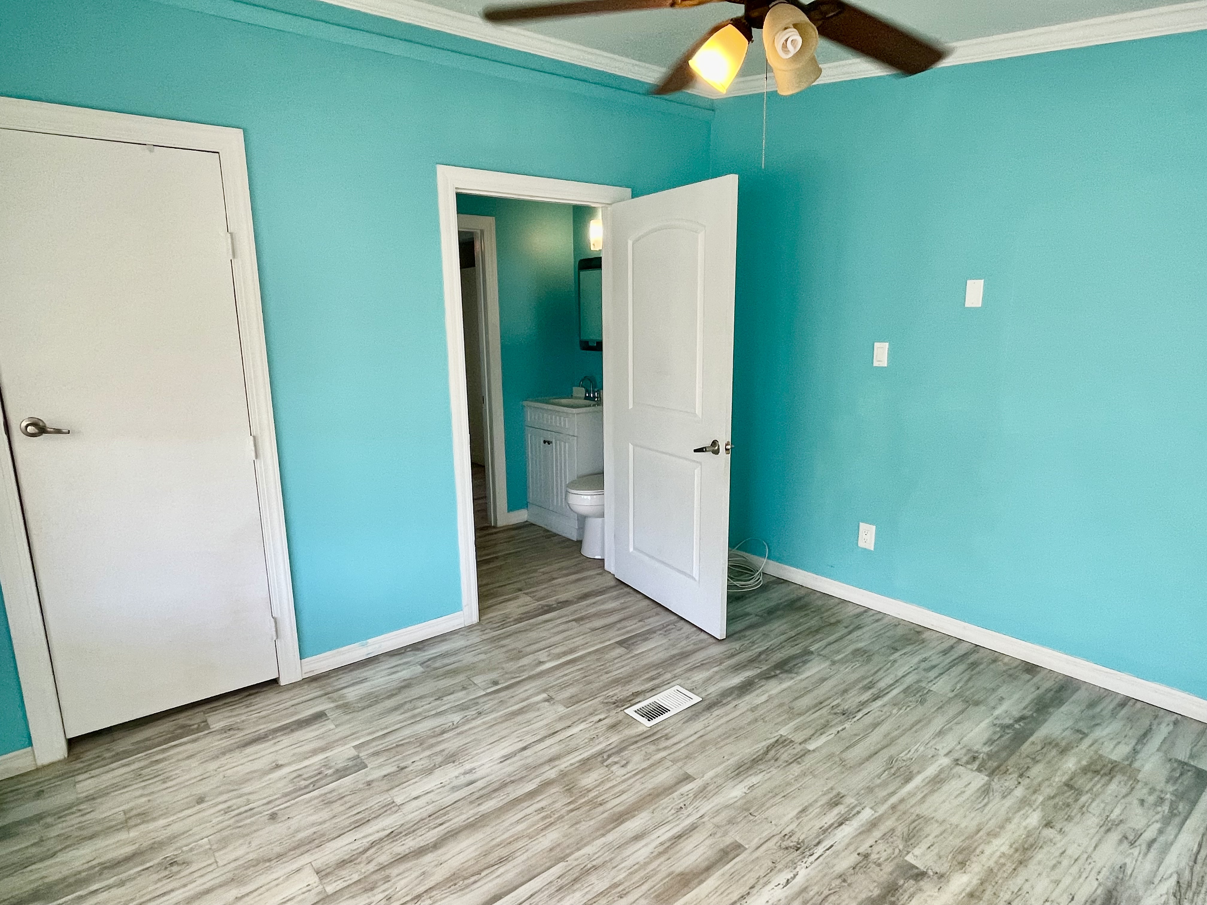 8304 Desoto Drive, Ellenton, Florida 34222, 3 Bedrooms Bedrooms, ,2.5 BathroomsBathrooms,55-Plus Mobile Home,For Sale,Desoto Drive,4294