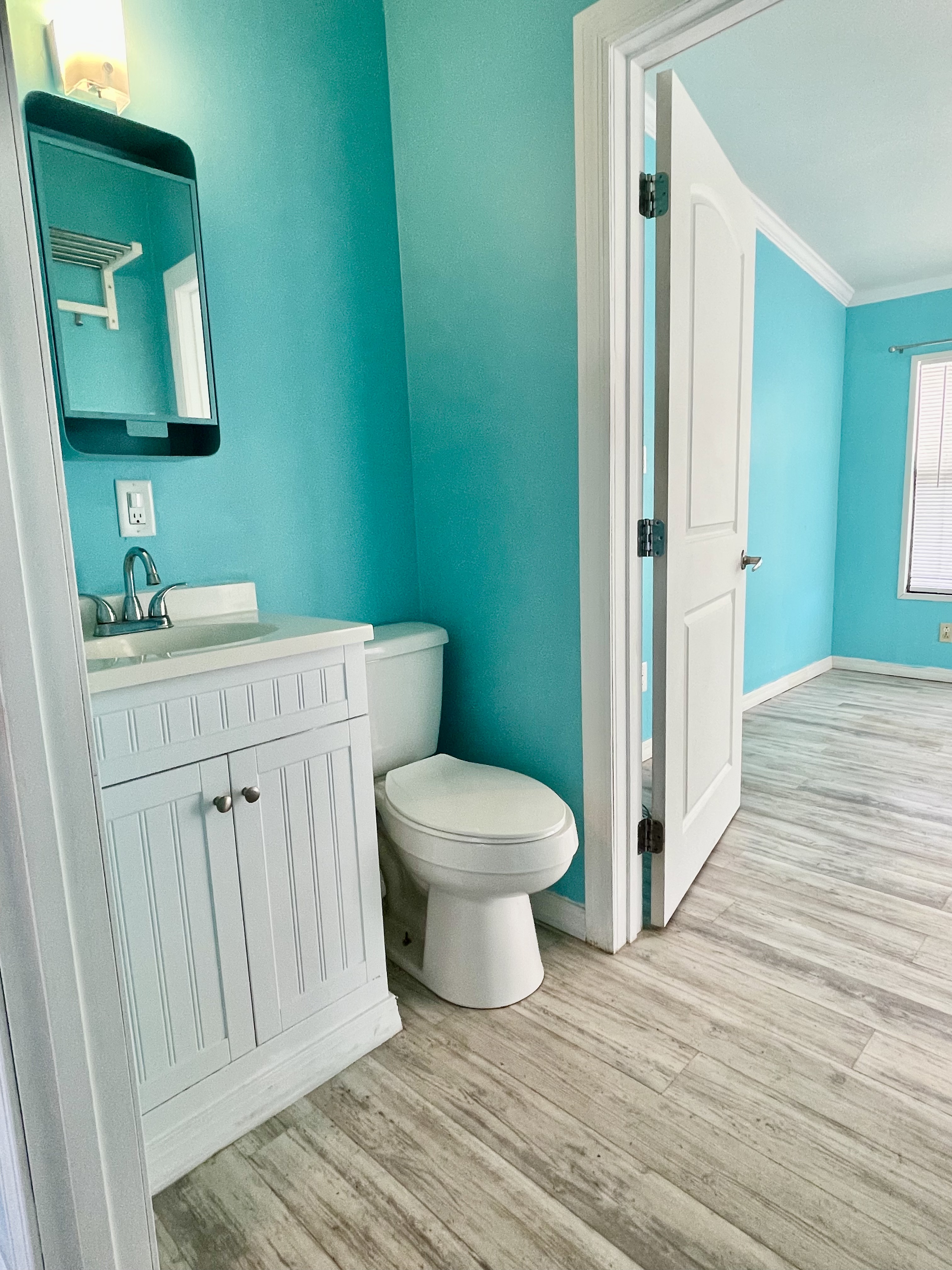 8304 Desoto Drive, Ellenton, Florida 34222, 3 Bedrooms Bedrooms, ,2.5 BathroomsBathrooms,55-Plus Mobile Home,For Sale,Desoto Drive,4294