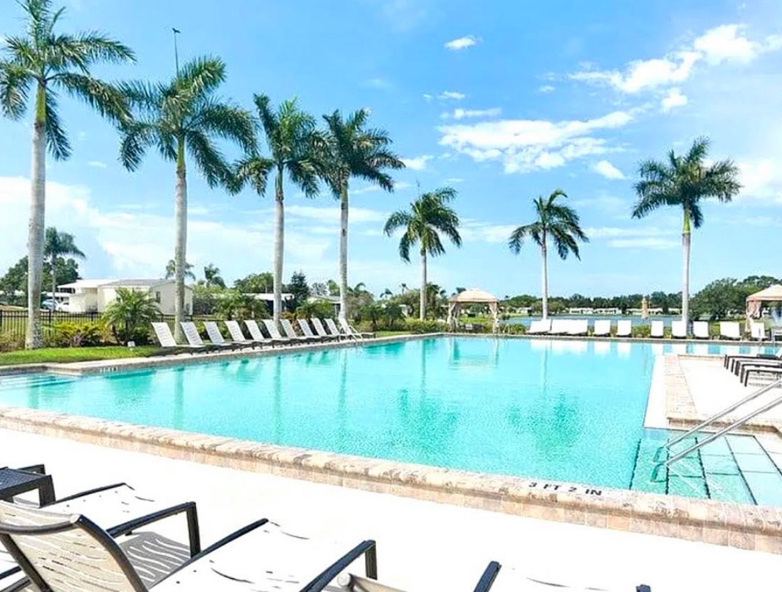 8304 Desoto Drive, Ellenton, Florida 34222, 3 Bedrooms Bedrooms, ,2.5 BathroomsBathrooms,55-Plus Mobile Home,For Sale,Desoto Drive,4294