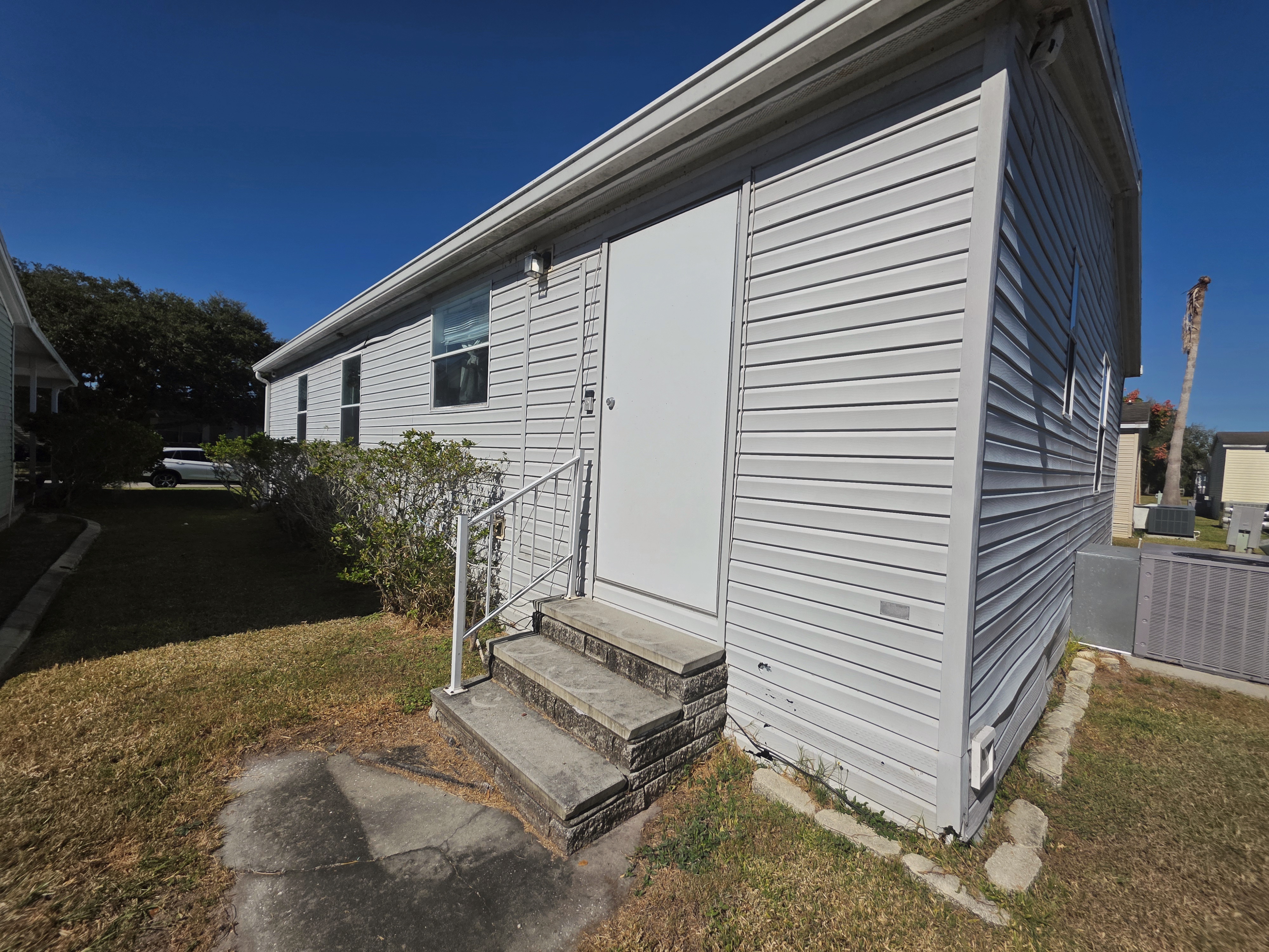 3206 Sunset Oaks Dr, Plant City, Florida 33563, 3 Bedrooms Bedrooms, ,2 BathroomsBathrooms,All - Age Mobile Home,For Sale,Sunset Oaks Dr,4300