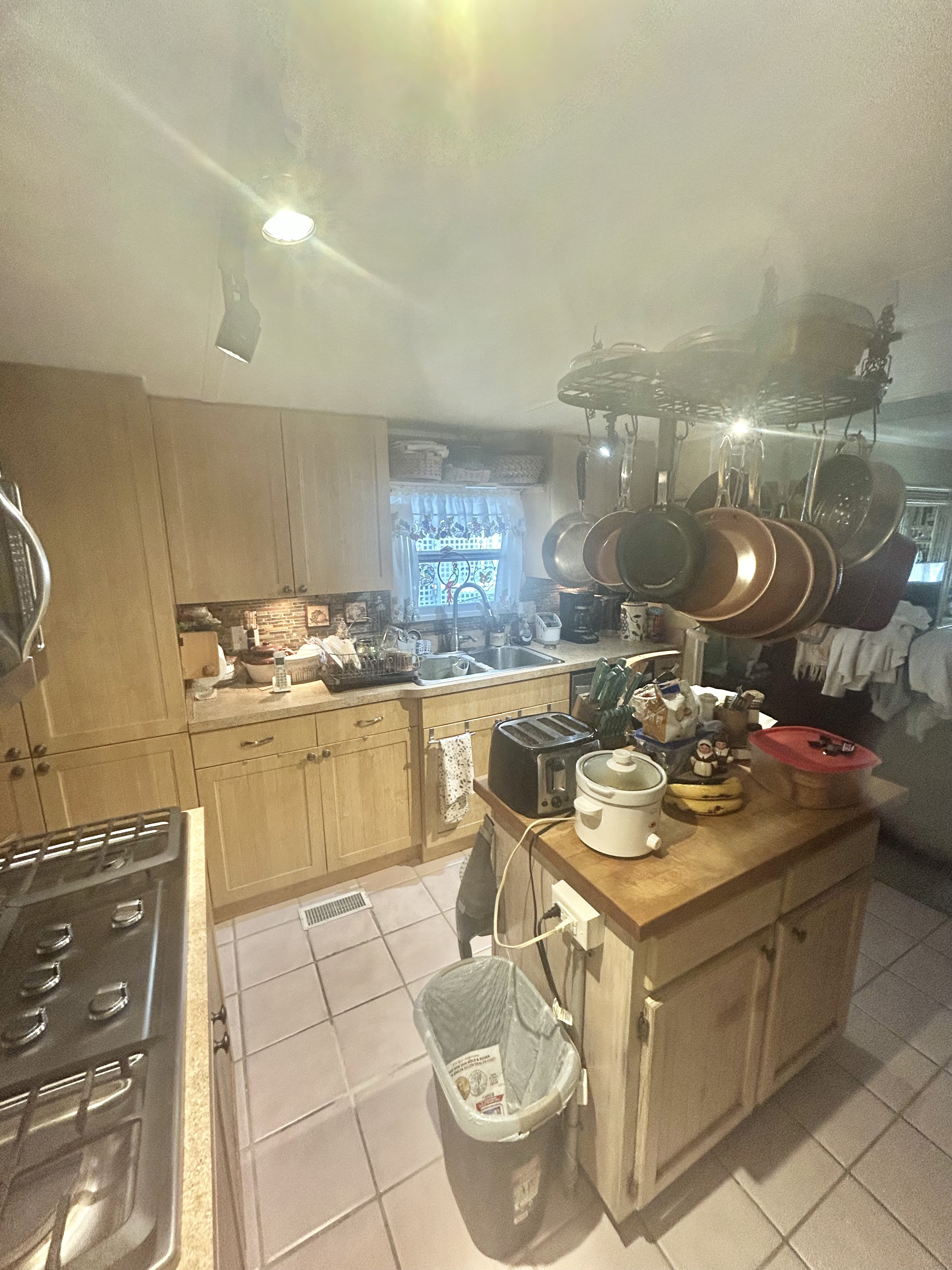 129 Capri Dr, Palmetto, Florida 34221, 2 Bedrooms Bedrooms, ,2 BathroomsBathrooms,55-Plus Mobile Home,For Sale,Capri Dr,4302