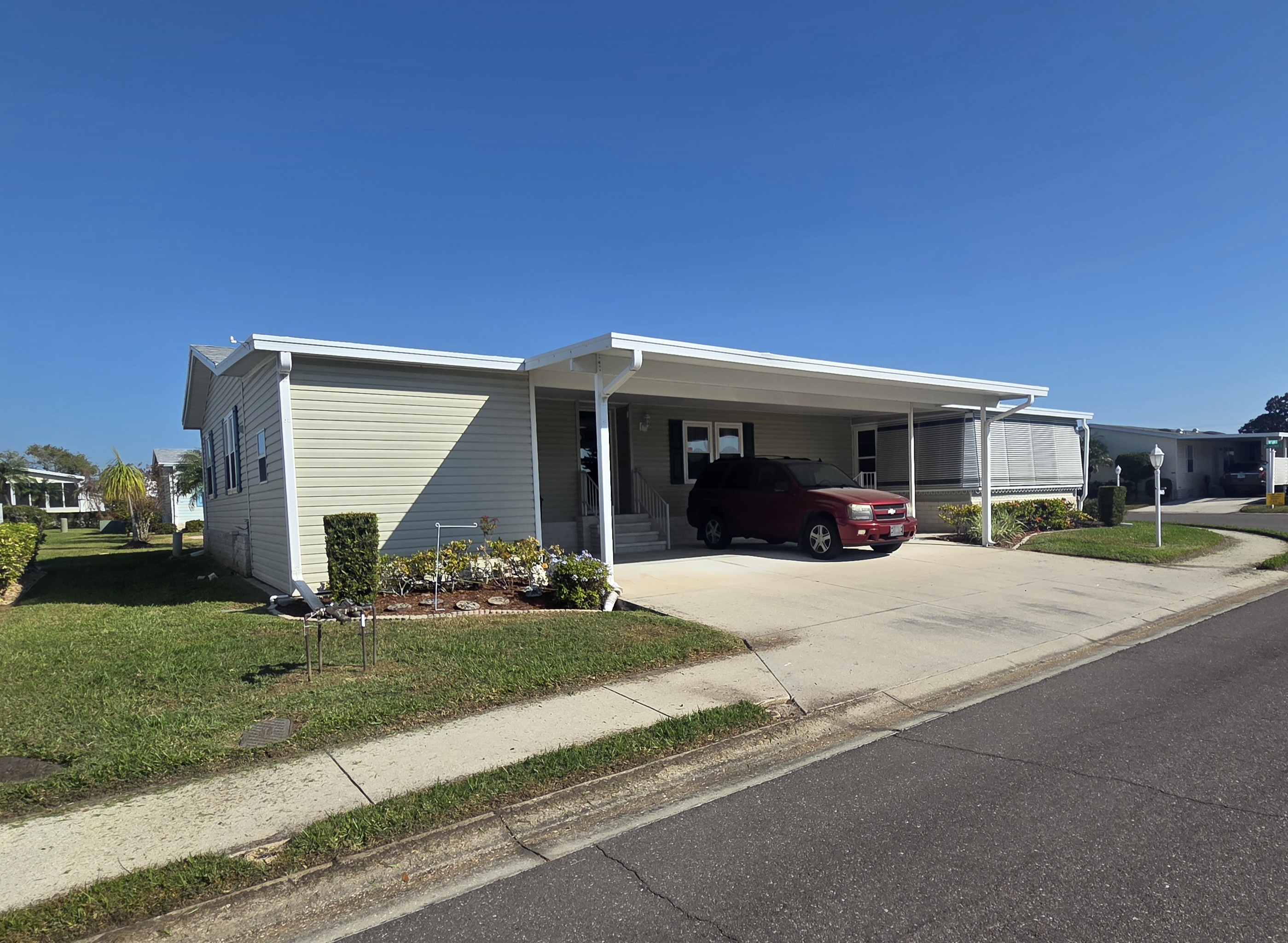 8605 27th Avenue E, Palmetto, Florida 34221, 2 Bedrooms Bedrooms, ,2 BathroomsBathrooms,55-Plus Mobile Home,For Sale,27th Avenue E,4303