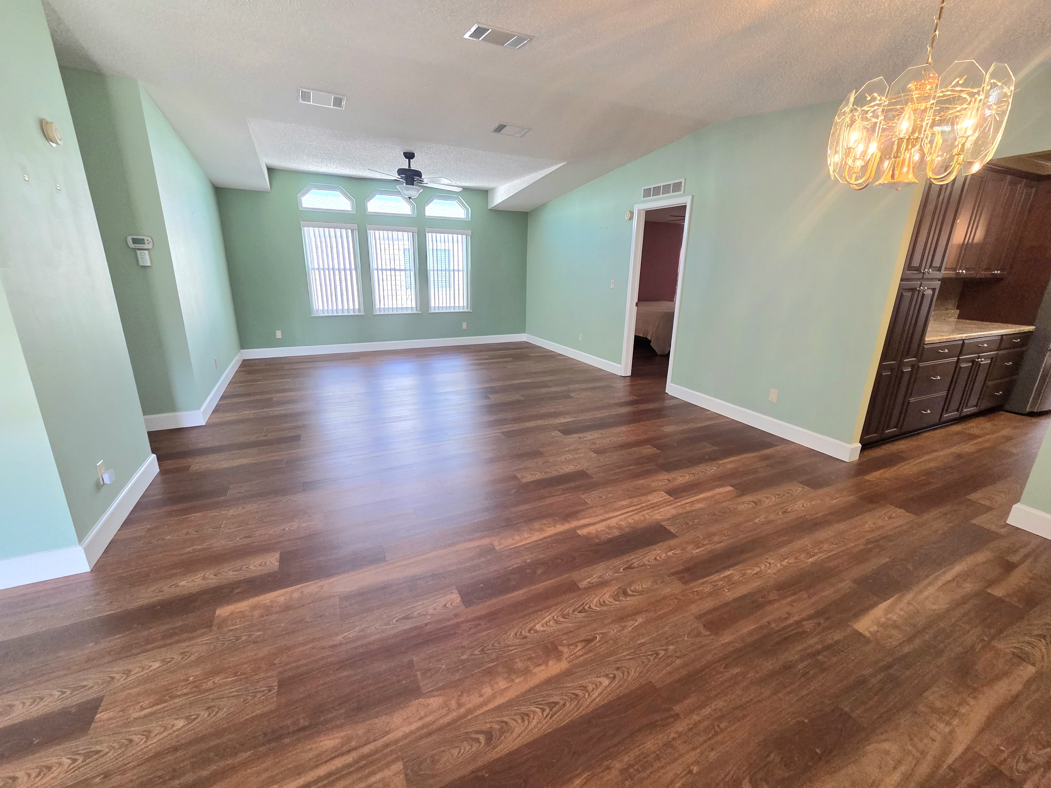 8605 27th Avenue E, Palmetto, Florida 34221, 2 Bedrooms Bedrooms, ,2 BathroomsBathrooms,55-Plus Mobile Home,For Sale,27th Avenue E,4303