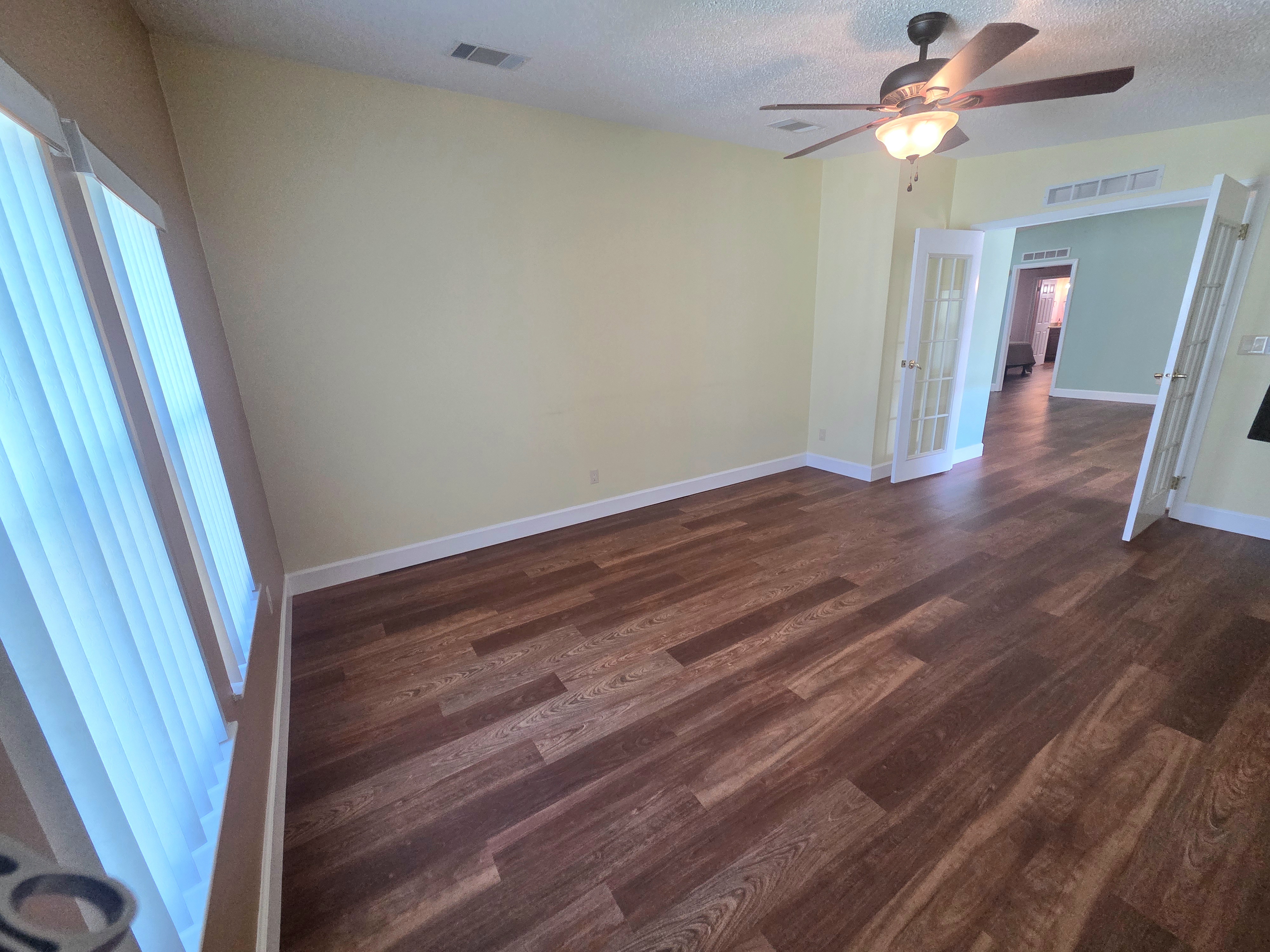 8605 27th Avenue E, Palmetto, Florida 34221, 2 Bedrooms Bedrooms, ,2 BathroomsBathrooms,55-Plus Mobile Home,For Sale,27th Avenue E,4303