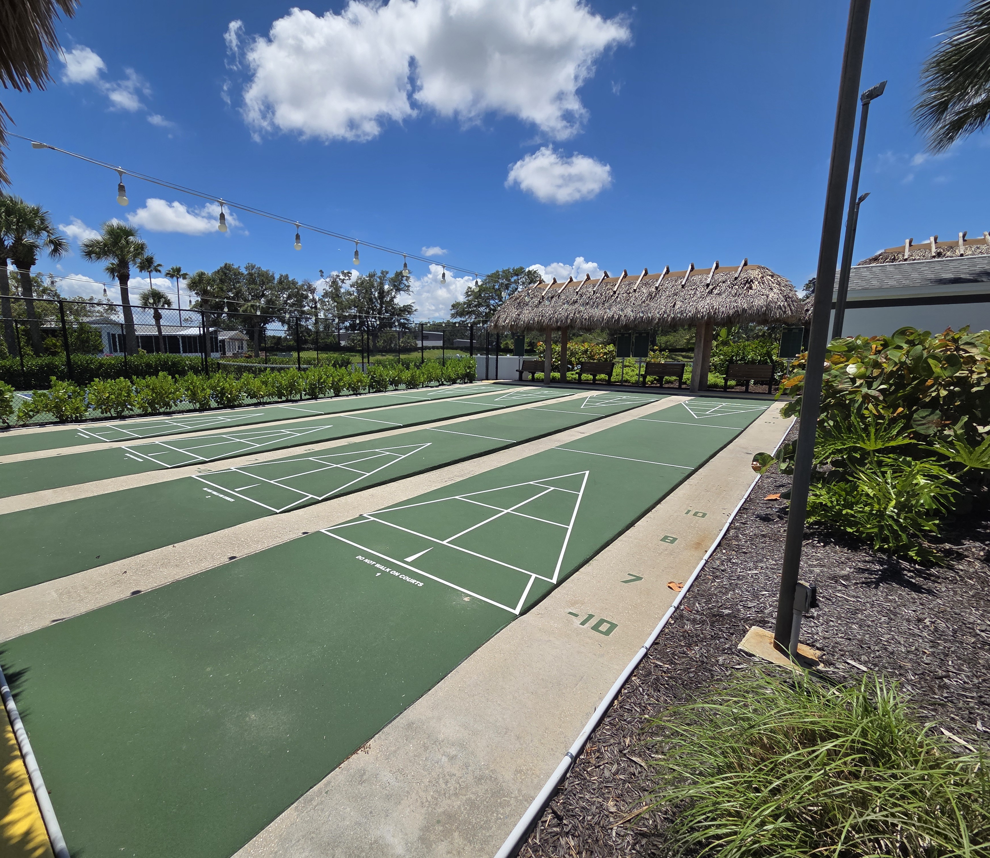 8605 27th Avenue E, Palmetto, Florida 34221, 2 Bedrooms Bedrooms, ,2 BathroomsBathrooms,55-Plus Mobile Home,For Sale,27th Avenue E,4303