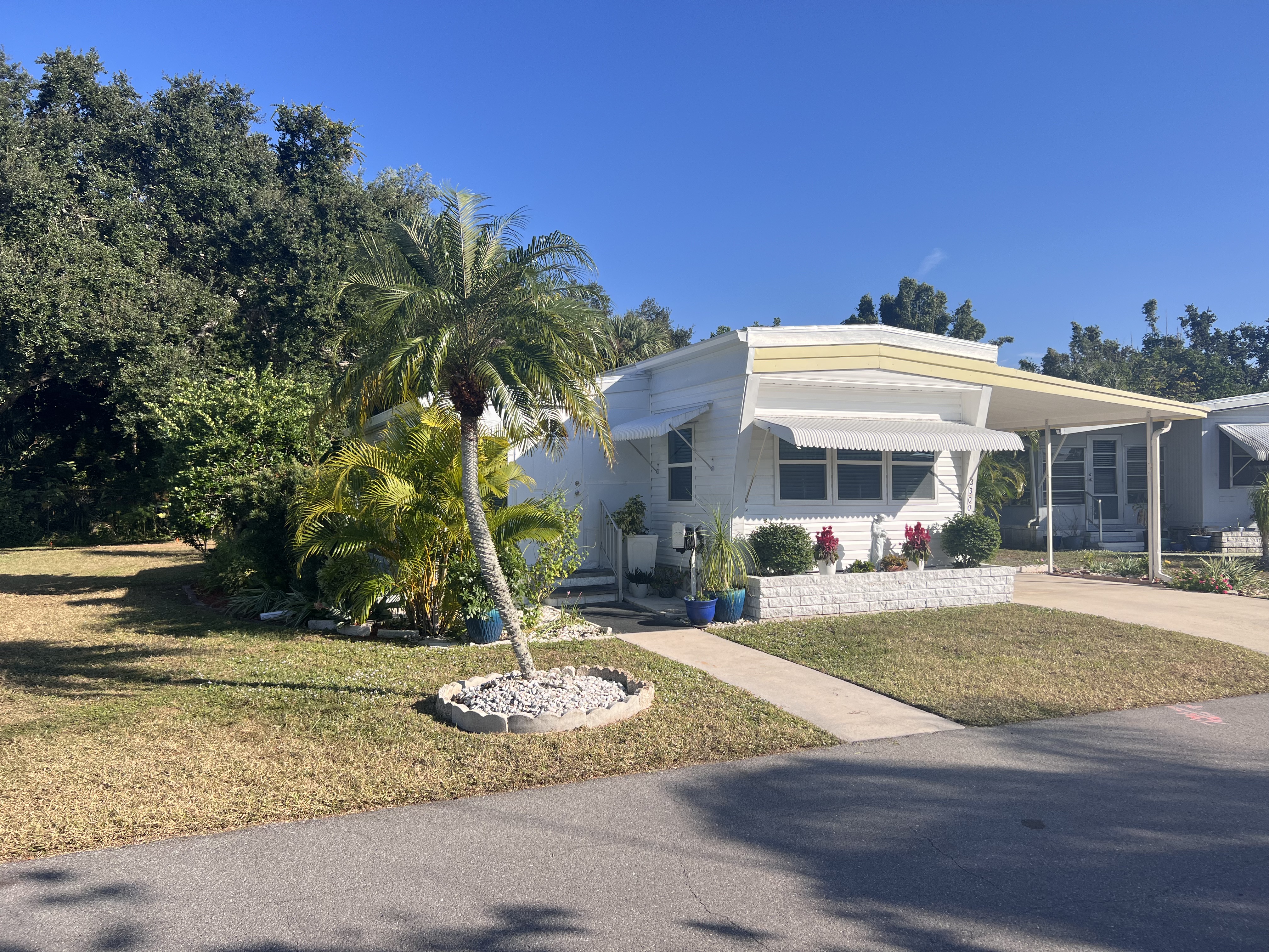 4300 Pittenger Drive, Sarasota, Florida 34234, 2 Bedrooms Bedrooms, ,1 BathroomBathrooms,55-Plus Mobile Home,For Sale,Pittenger Drive,4307
