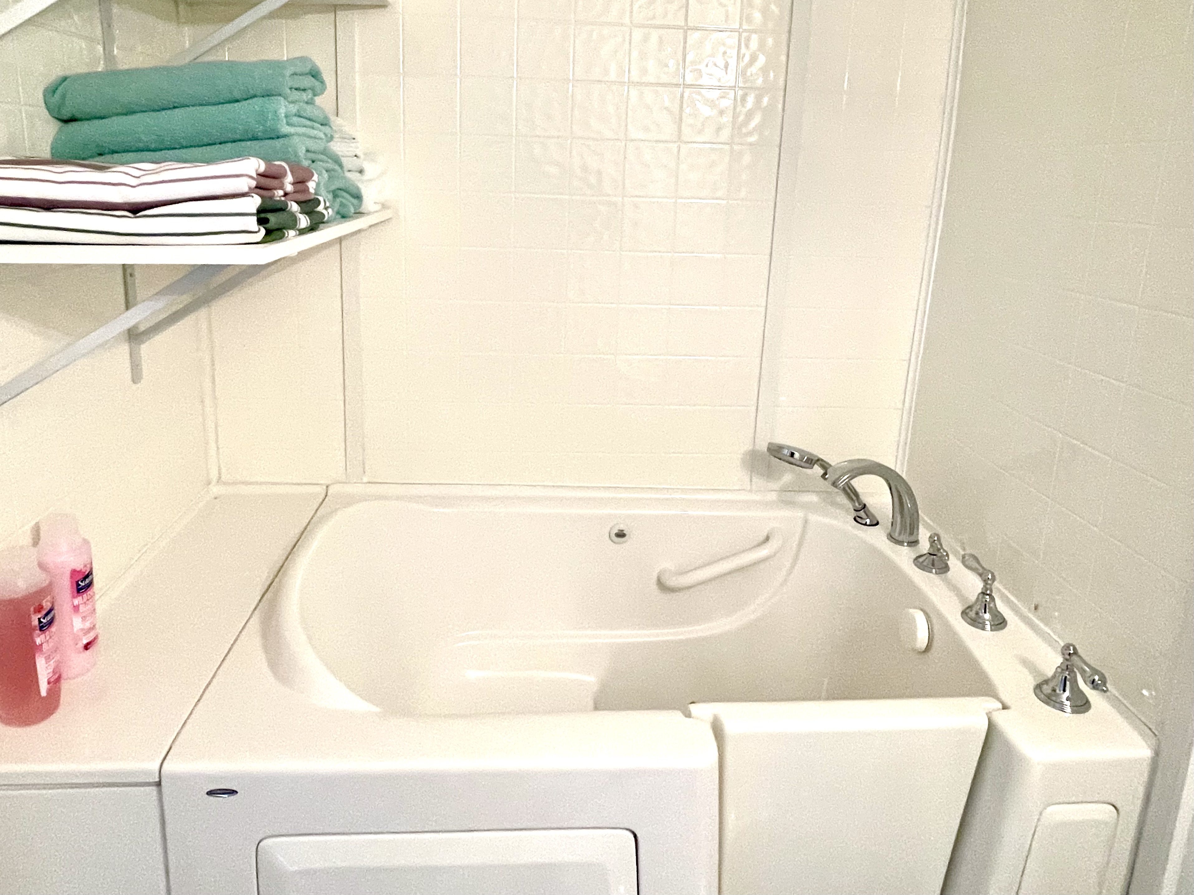 3112 Grapefruit Ln, Ellenton, Florida 34222, 2 Bedrooms Bedrooms, ,2 BathroomsBathrooms,55-Plus Mobile Home,For Sale,Grapefruit Ln,4308