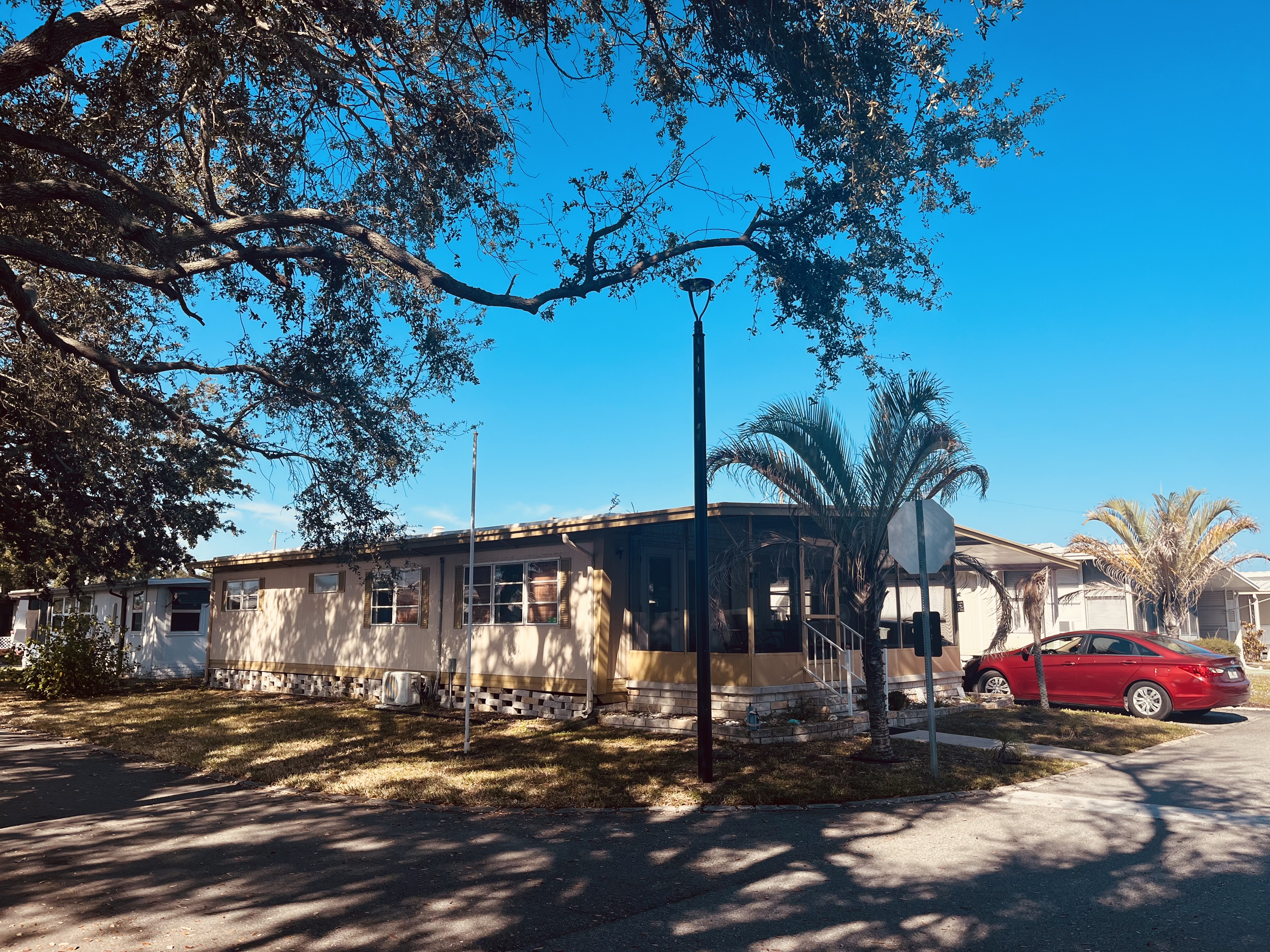 2882 Gulf to Bay Blvd, Lot 302, Clearwater, Florida 33759, 2 Bedrooms Bedrooms, ,1.5 BathroomsBathrooms,55-Plus Mobile Home,For Sale,Gulf to Bay Blvd, Lot 302,4310