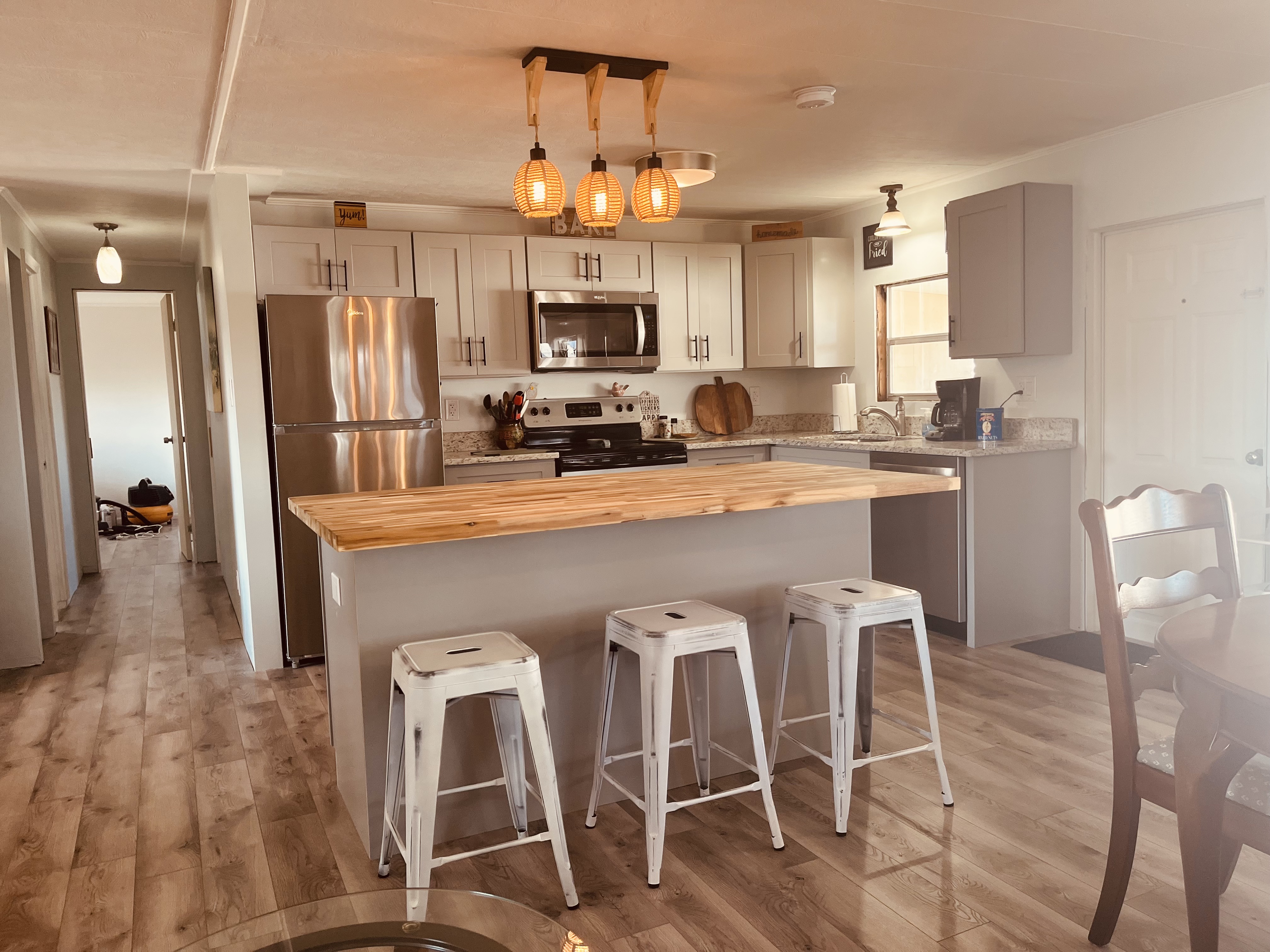 2882 Gulf to Bay Blvd, Lot 302, Clearwater, Florida 33759, 2 Bedrooms Bedrooms, ,1.5 BathroomsBathrooms,55-Plus Mobile Home,For Sale,Gulf to Bay Blvd, Lot 302,4310