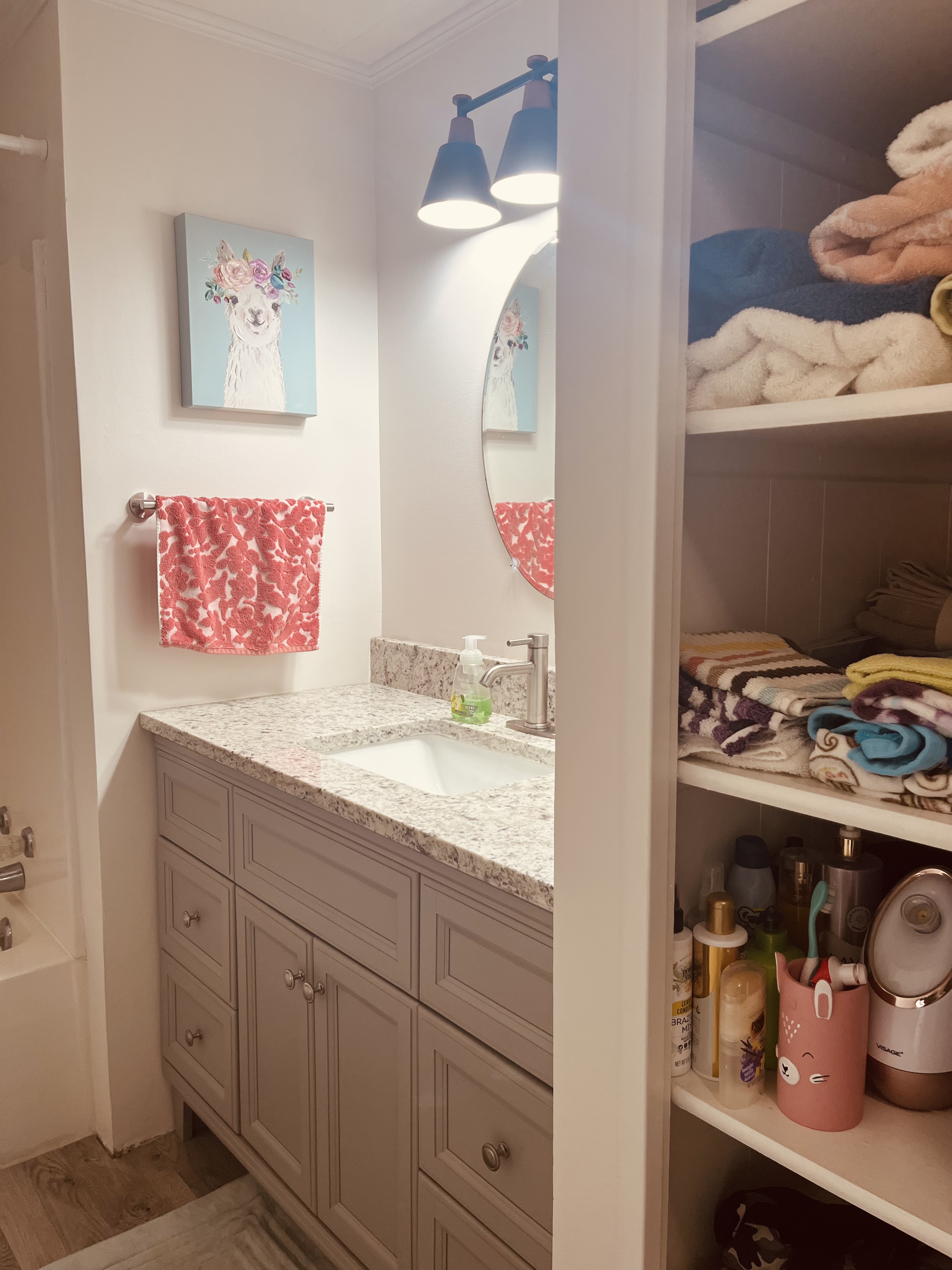 2882 Gulf to Bay Blvd, Lot 302, Clearwater, Florida 33759, 2 Bedrooms Bedrooms, ,1.5 BathroomsBathrooms,55-Plus Mobile Home,For Sale,Gulf to Bay Blvd, Lot 302,4310