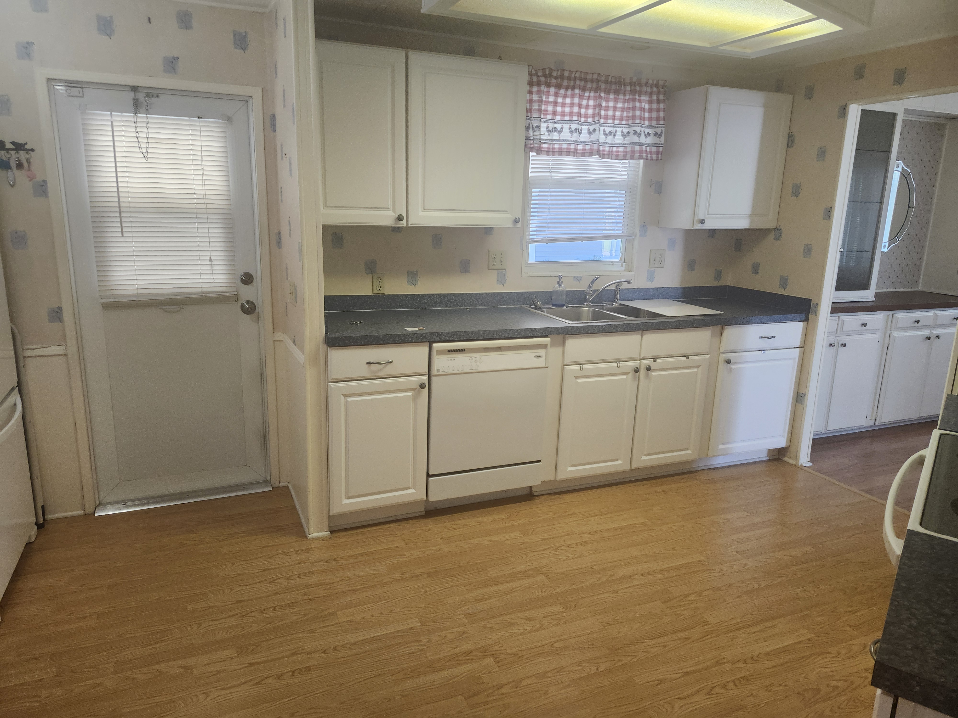 29081 US Hwy 19 N, Lot 339, Clearwater, Florida 33761, 2 Bedrooms Bedrooms, ,2 BathroomsBathrooms,55-Plus Mobile Home,For Sale,US Hwy 19 N, Lot 339,4315