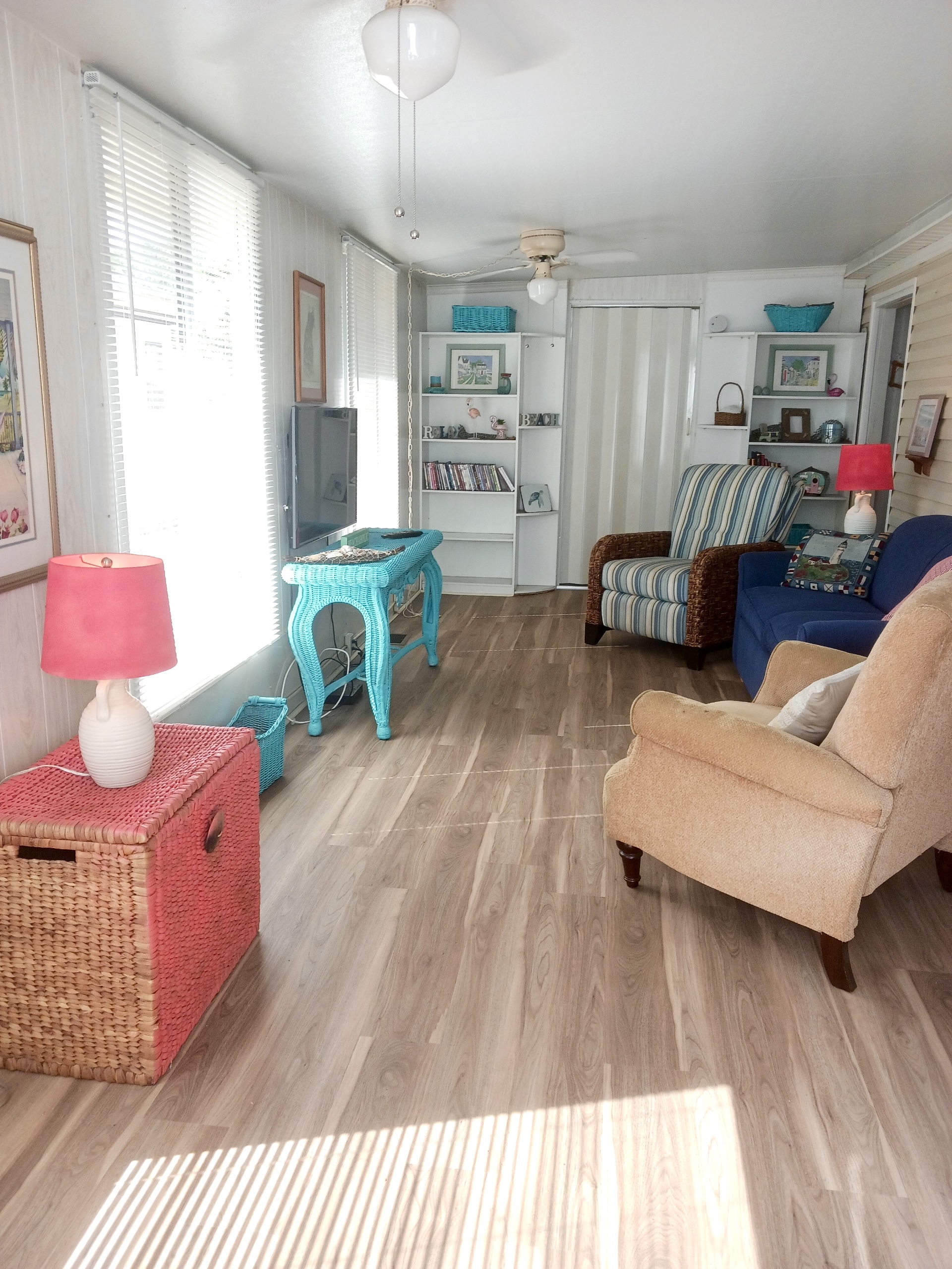 9303 Bayshore Road, Lot A2, Palmetto, Florida 34221, 2 Bedrooms Bedrooms, ,1 BathroomBathrooms,55-Plus Mobile Home,For Sale,9303 Bayshore Road, Lot A2,4326