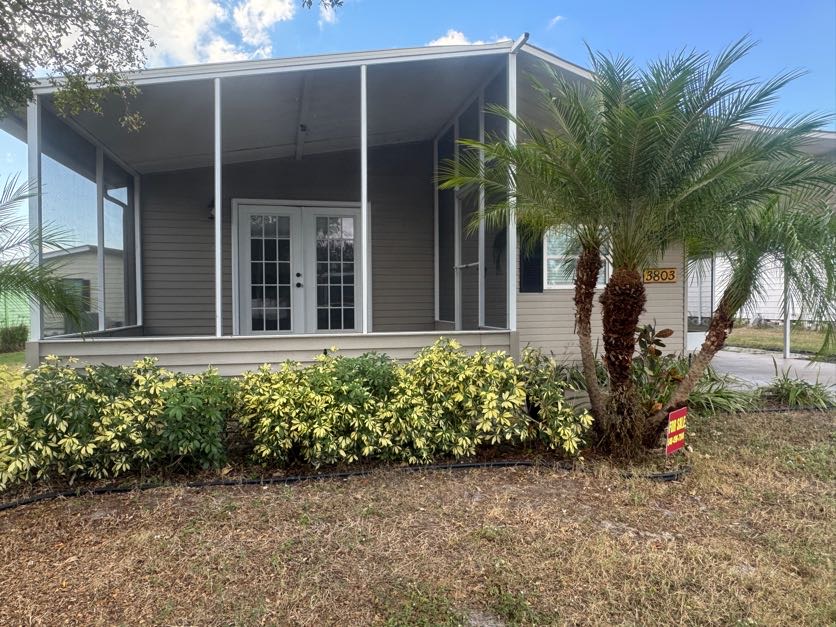 3803 Buena Vista Dr S, Ellenton, Florida 34222, 2 Bedrooms Bedrooms, ,2 BathroomsBathrooms,55-Plus Mobile Home,For Sale,Buena Vista Dr S,4331