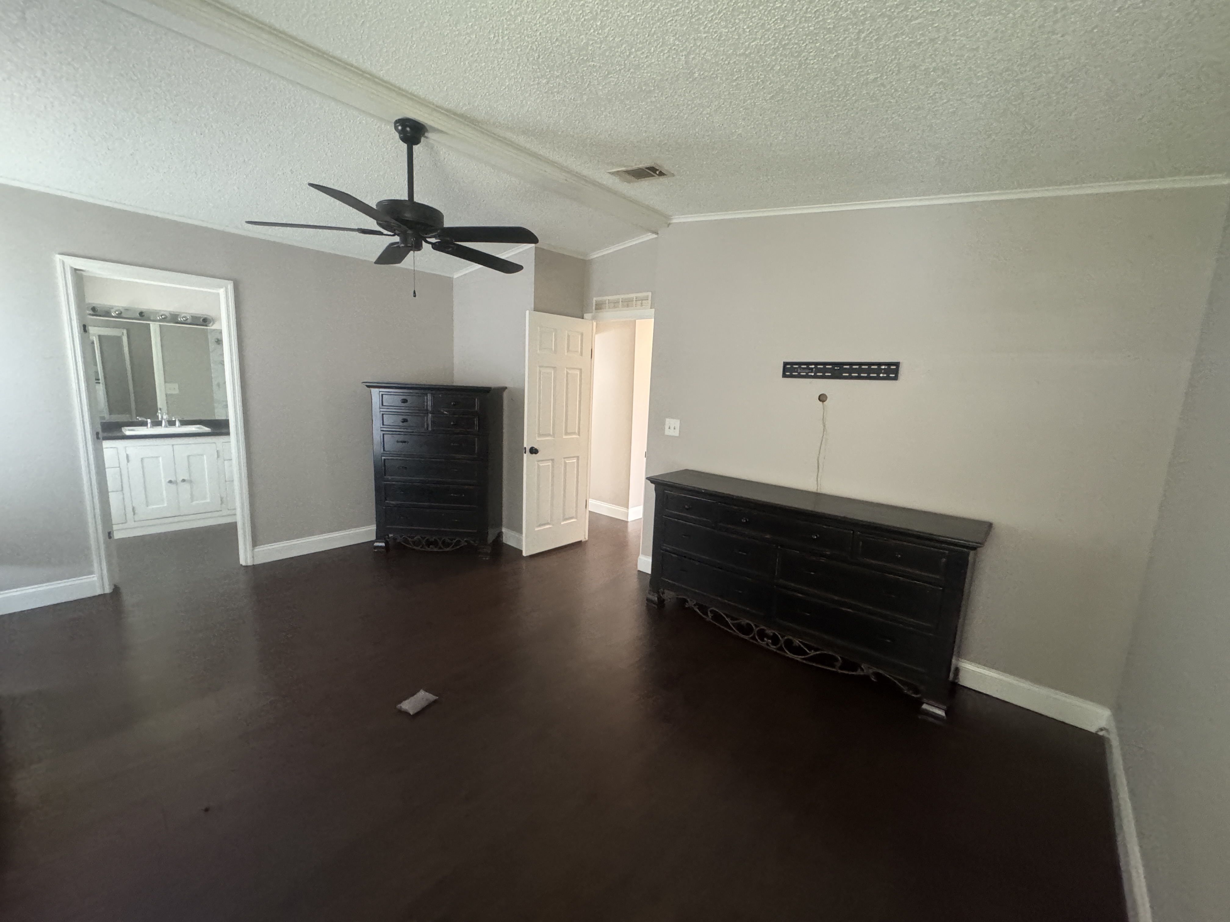 3803 Buena Vista Dr S, Ellenton, Florida 34222, 2 Bedrooms Bedrooms, ,2 BathroomsBathrooms,55-Plus Mobile Home,For Sale,Buena Vista Dr S,4331