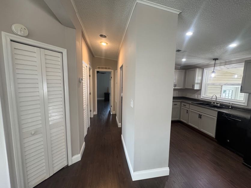 3803 Buena Vista Dr S, Ellenton, Florida 34222, 2 Bedrooms Bedrooms, ,2 BathroomsBathrooms,55-Plus Mobile Home,For Sale,Buena Vista Dr S,4331