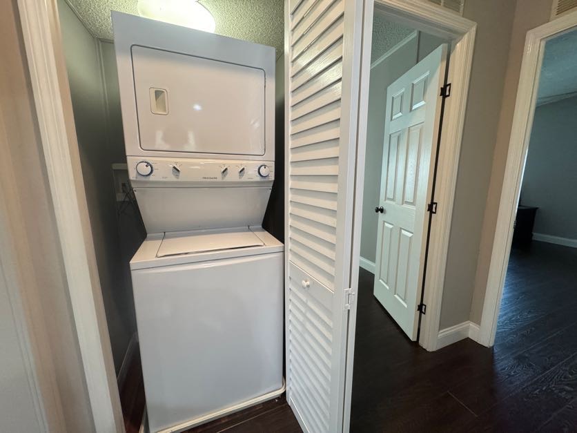 3803 Buena Vista Dr S, Ellenton, Florida 34222, 2 Bedrooms Bedrooms, ,2 BathroomsBathrooms,55-Plus Mobile Home,For Sale,Buena Vista Dr S,4331