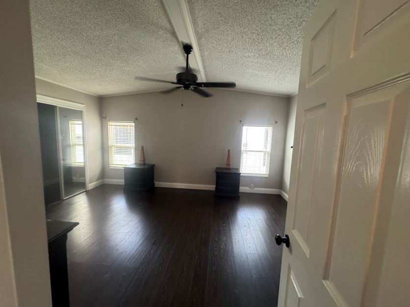 3803 Buena Vista Dr S, Ellenton, Florida 34222, 2 Bedrooms Bedrooms, ,2 BathroomsBathrooms,55-Plus Mobile Home,For Sale,Buena Vista Dr S,4331