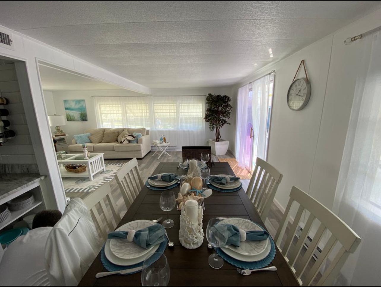 1919 Buccaneer Dr, Lot 54, Sarasota, Florida 34231, 2 Bedrooms Bedrooms, ,2 BathroomsBathrooms,55-Plus Mobile Home,For Sale,Buccaneer Dr, Lot 54,4335