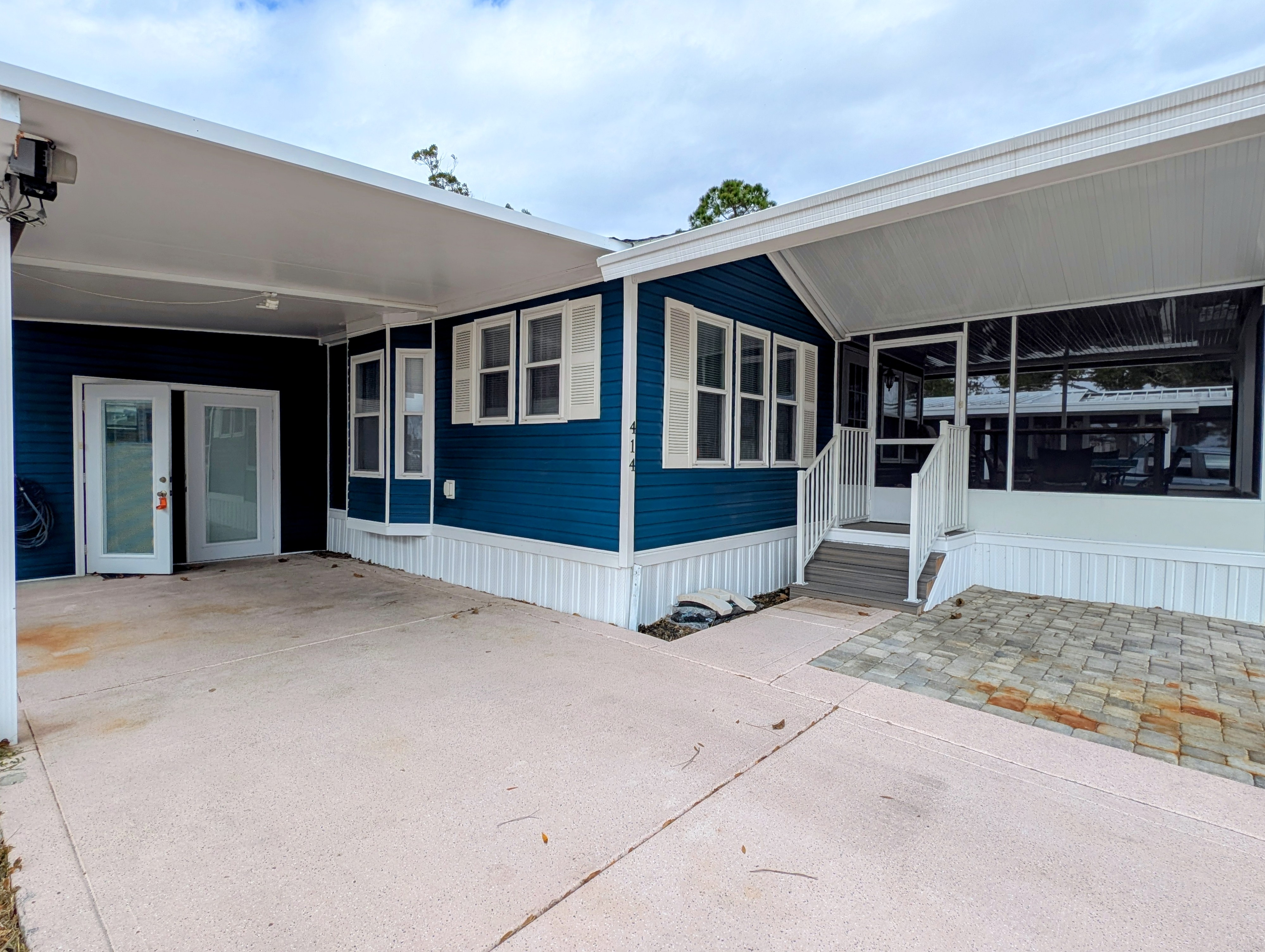 2206 Chaney Dr, Lot 414, Ruskin, Florida 33570, 2 Bedrooms Bedrooms, ,1 BathroomBathrooms,55-Plus Mobile Home,For Sale,Chaney Dr, Lot 414,4339