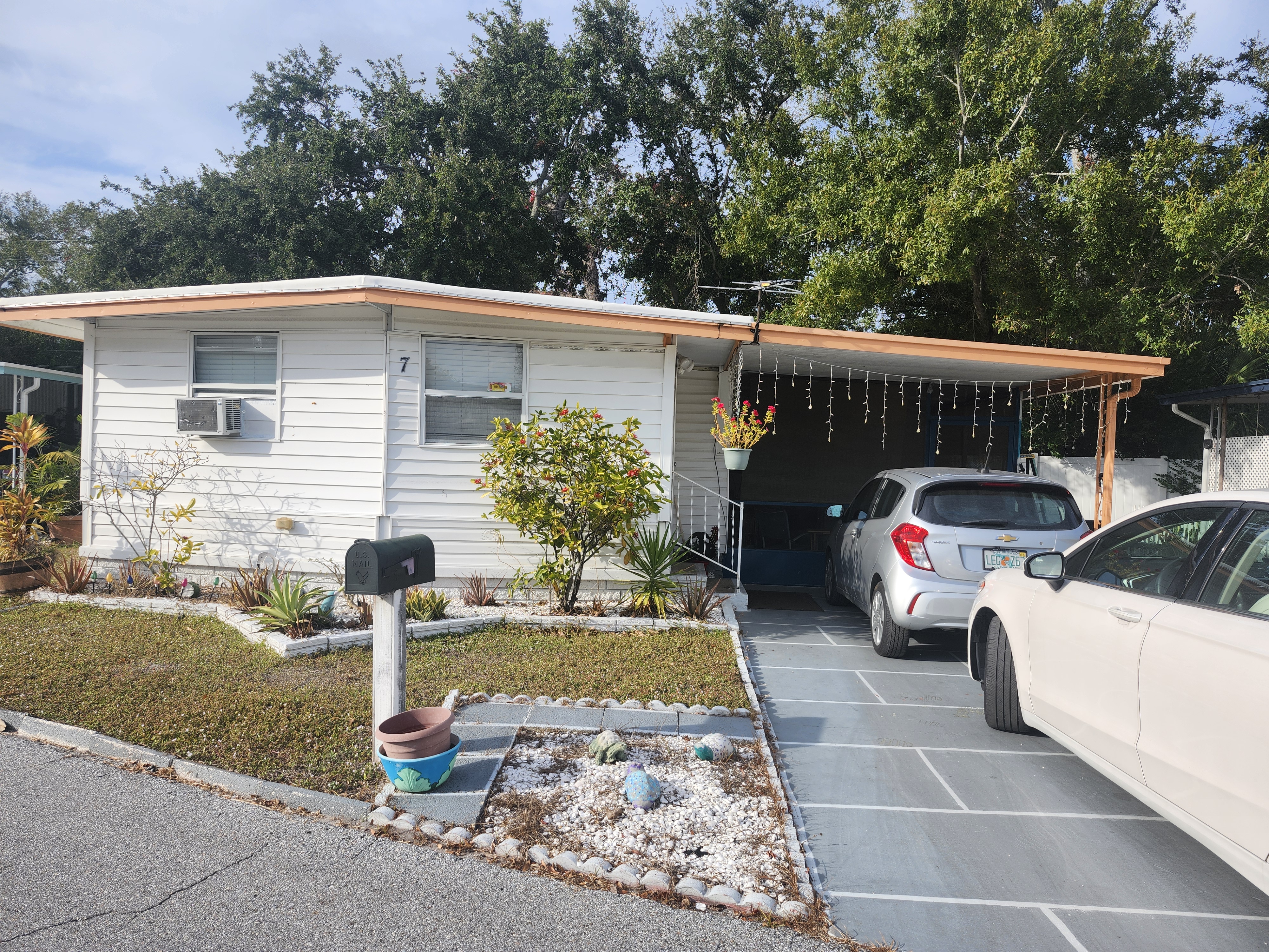 28488 US Hwy 19 N, Lot 7, Clearwater, Florida 33761, 2 Bedrooms Bedrooms, ,1 BathroomBathrooms,55-Plus Mobile Home,For Sale,US Hwy 19 N, Lot 7,4346