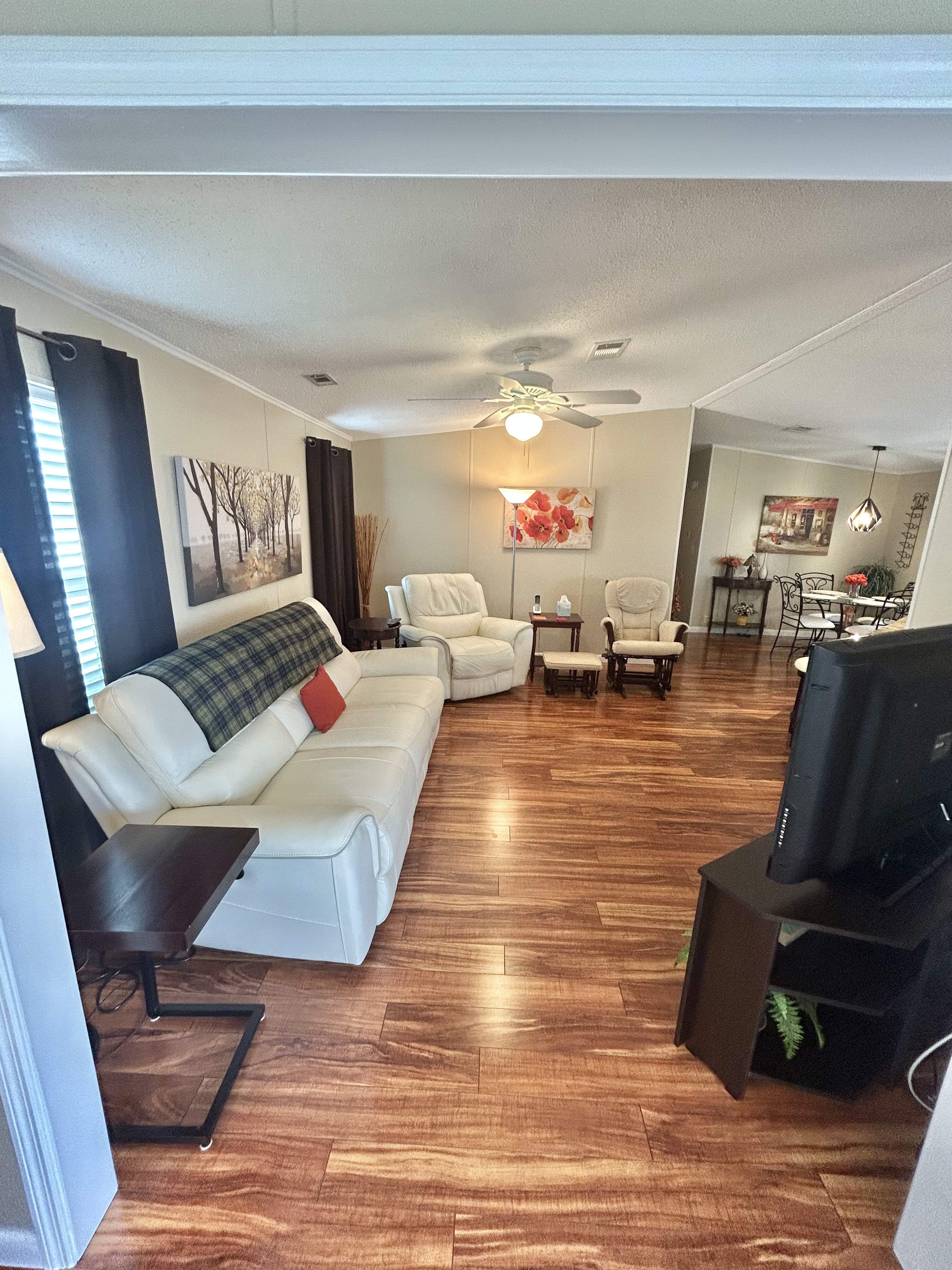 8606 27th Ave E, Palmetto, Florida 34221, 2 Bedrooms Bedrooms, ,2 BathroomsBathrooms,55-Plus Mobile Home,For Sale,27th Ave E,4352