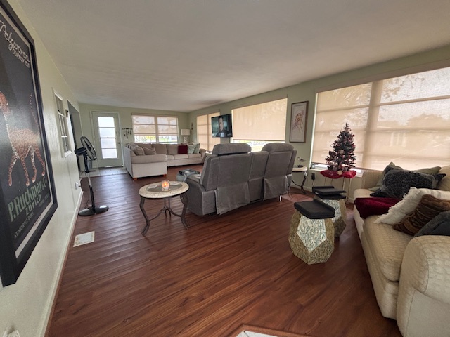 2419 Gulf to Bay Blvd, Lot 911, Clearwater, Florida 33765, 2 Bedrooms Bedrooms, ,1 BathroomBathrooms,55-Plus Mobile Home,For Sale,Gulf to Bay Blvd, Lot 911,4353