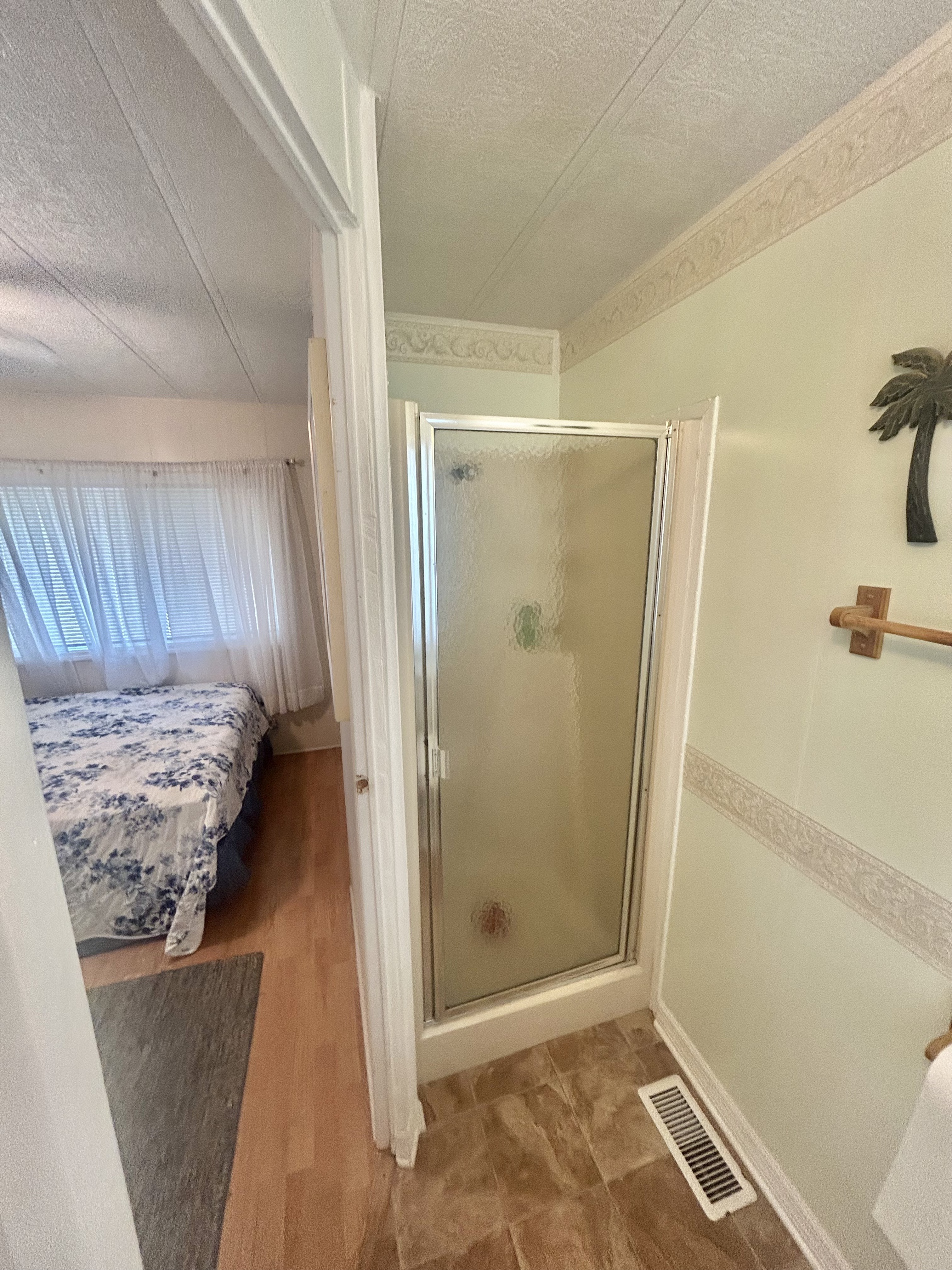 267 Coconut St, Bradenton, Florida 34207, 2 Bedrooms Bedrooms, ,2 BathroomsBathrooms,55-Plus Mobile Home,For Sale,Coconut St,4354