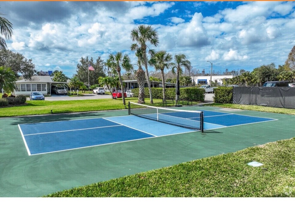 3113 State Rd 580, Lot 56, Safety Harbor, Florida 34695, ,55-Plus Mobile Home,For Sale,State Rd 580, Lot 56,4355