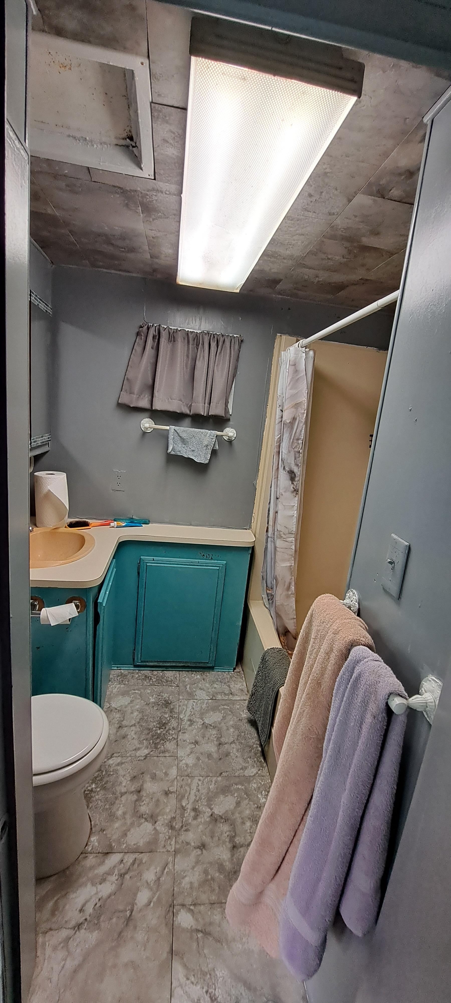 16860 US Hwy 19 N, Lot 562, Clearwater, Florida 33764, 1 Bedroom Bedrooms, ,1 BathroomBathrooms,All - Age Mobile Home,For Sale,US Hwy 19 N, Lot 562,4360
