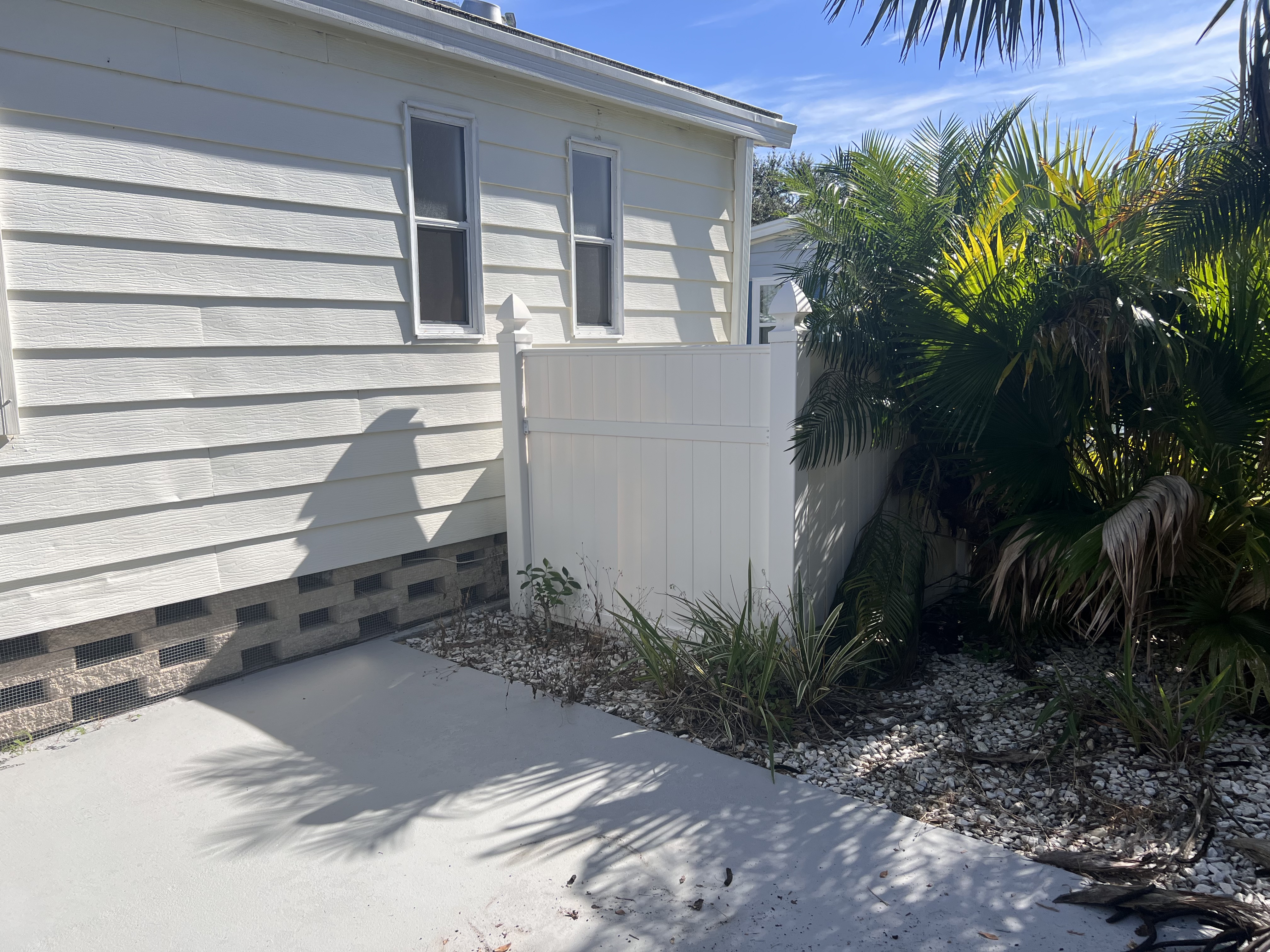 5515 Axminster Dr, Sarasota, Florida 34241, 2 Bedrooms Bedrooms, ,2 BathroomsBathrooms,55-Plus Mobile Home,For Sale,Axminster Dr,4371