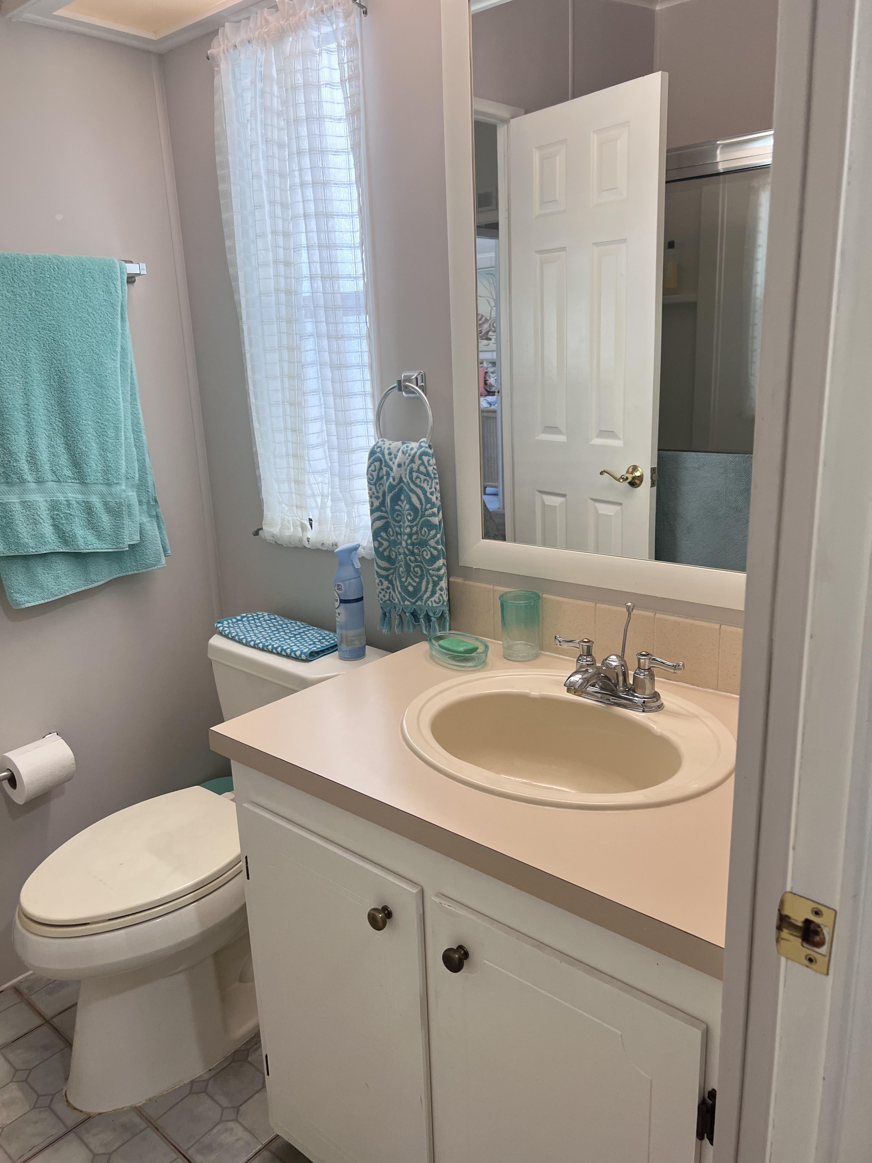 5515 Axminster Dr, Sarasota, Florida 34241, 2 Bedrooms Bedrooms, ,2 BathroomsBathrooms,55-Plus Mobile Home,For Sale,Axminster Dr,4371