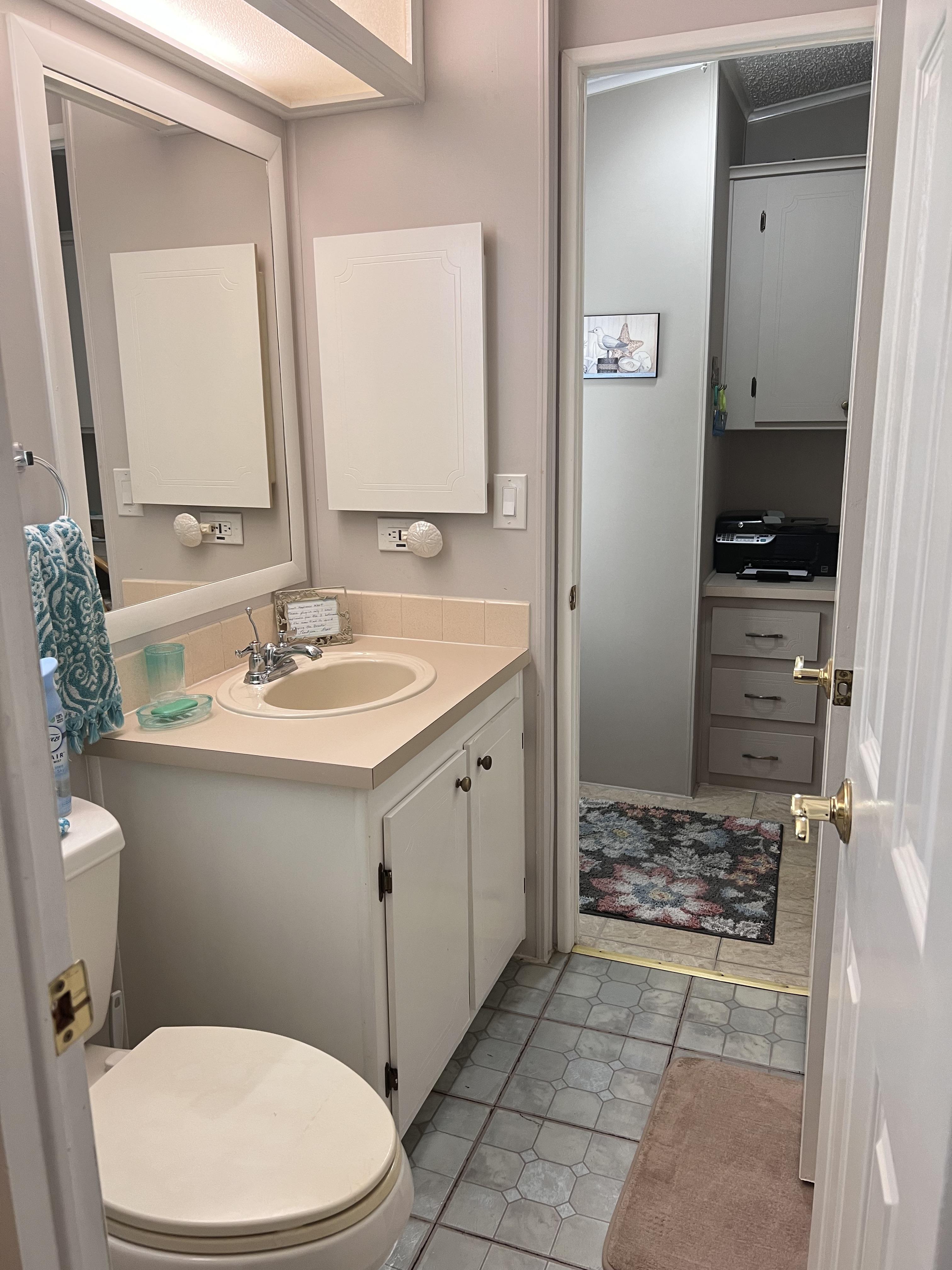 5515 Axminster Dr, Sarasota, Florida 34241, 2 Bedrooms Bedrooms, ,2 BathroomsBathrooms,55-Plus Mobile Home,For Sale,Axminster Dr,4371