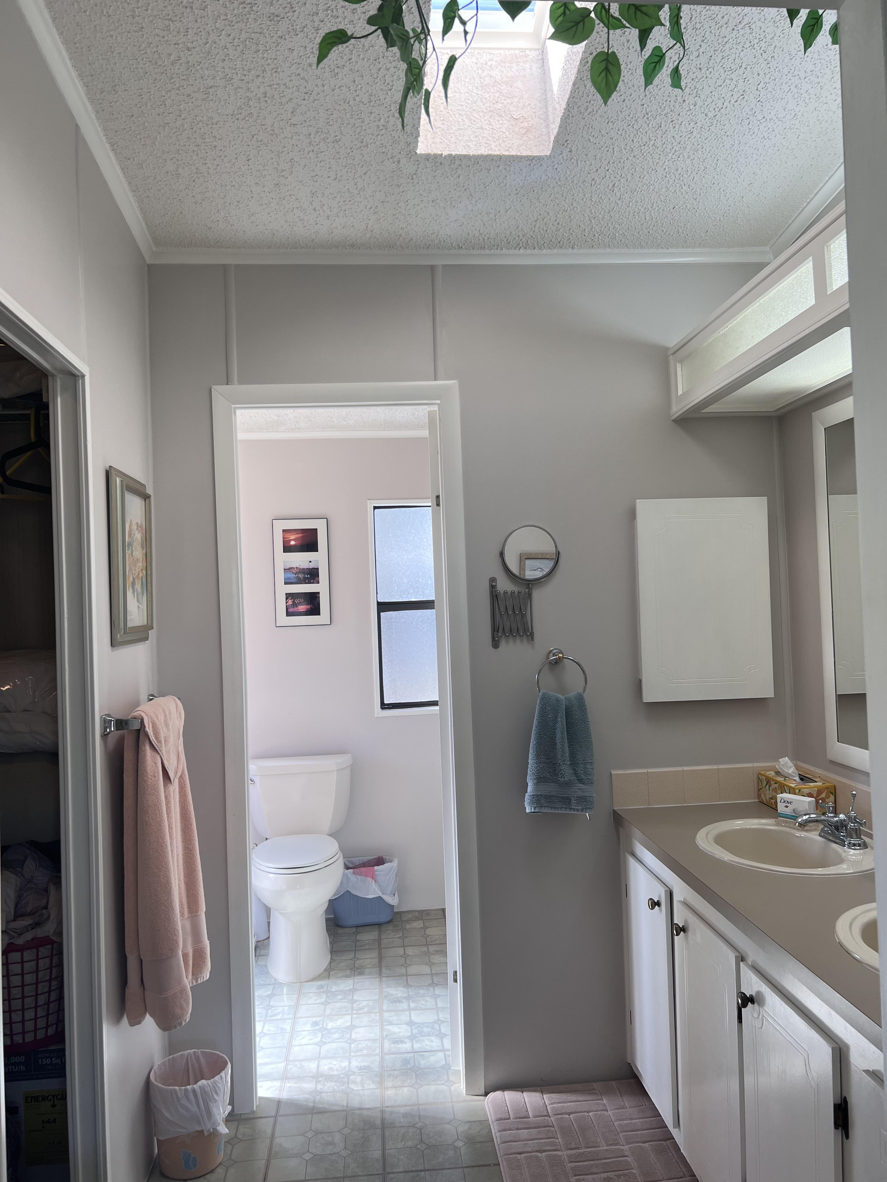 5515 Axminster Dr, Sarasota, Florida 34241, 2 Bedrooms Bedrooms, ,2 BathroomsBathrooms,55-Plus Mobile Home,For Sale,Axminster Dr,4371