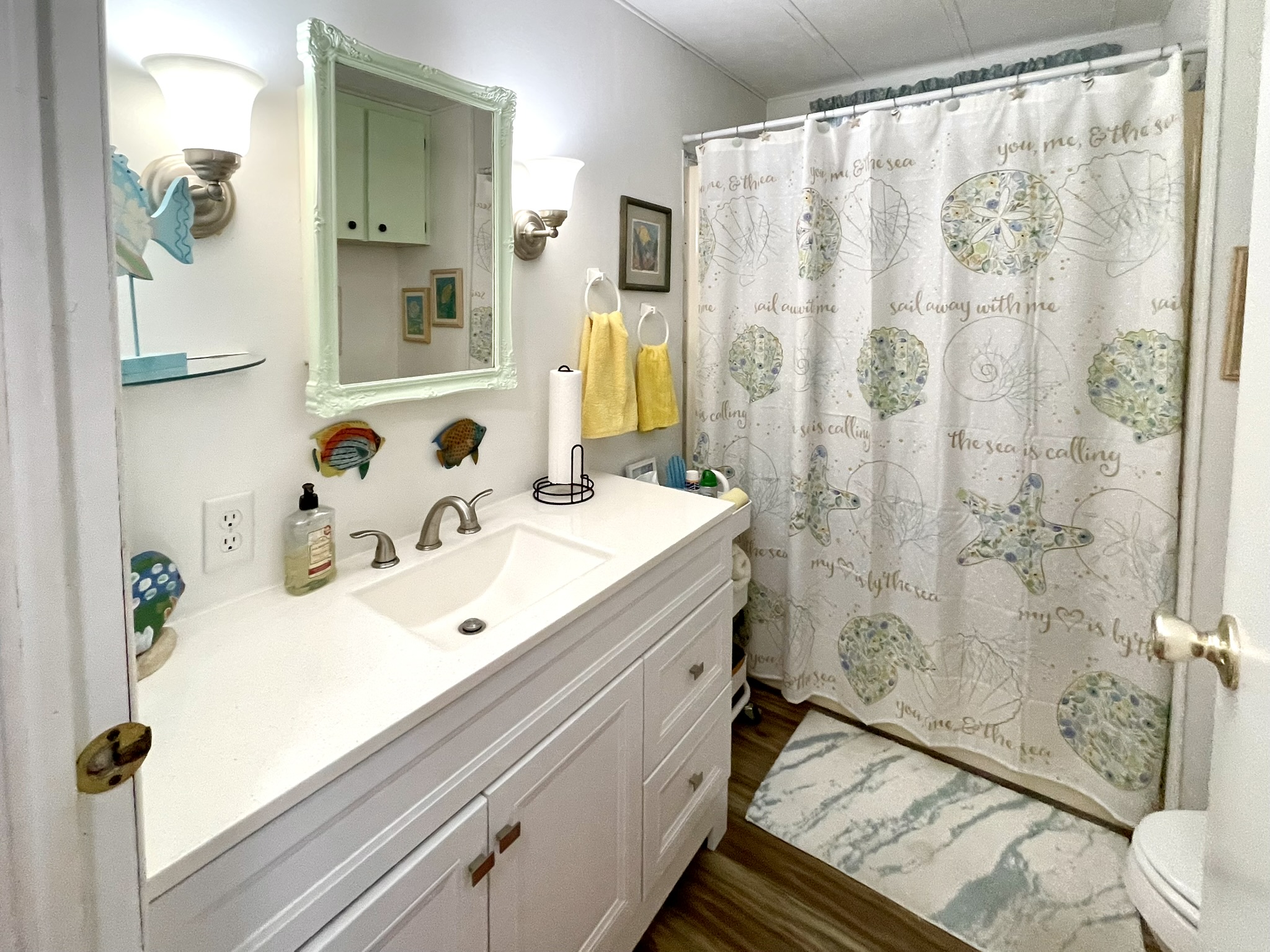 365 Tahitian Drive, Ellenton, Florida 34222, 2 Bedrooms Bedrooms, ,2 BathroomsBathrooms,55-Plus Mobile Home,For Sale,Tahitian Drive,4373