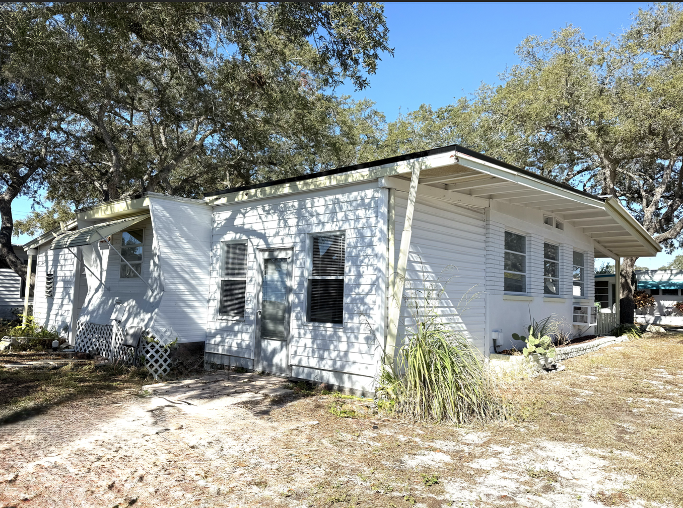20000 US Hwy 19 N, Lot 607, Clearwater, Florida 33764, 2 Bedrooms Bedrooms, ,1 BathroomBathrooms,55-Plus Mobile Home,For Sale,US Hwy 19 N, Lot 607,4385
